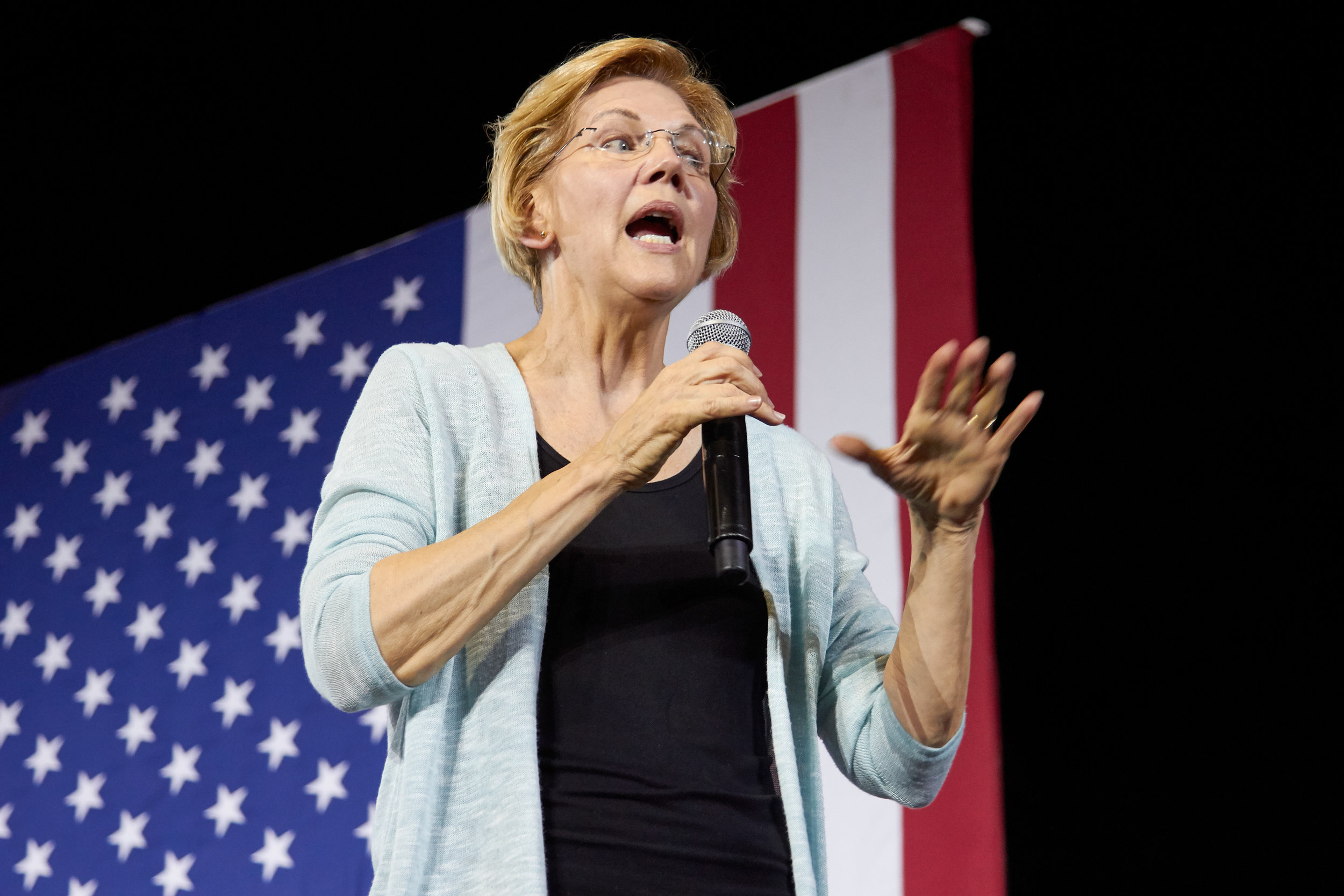  Massachusetts senator Elizabeth Warren speaks at a Town Hall event for her presidential campaign, at the Shrine Expo Hall, Los Angeles, California, on August 21st 2019. (Marco Pallotti/The Corsair) 