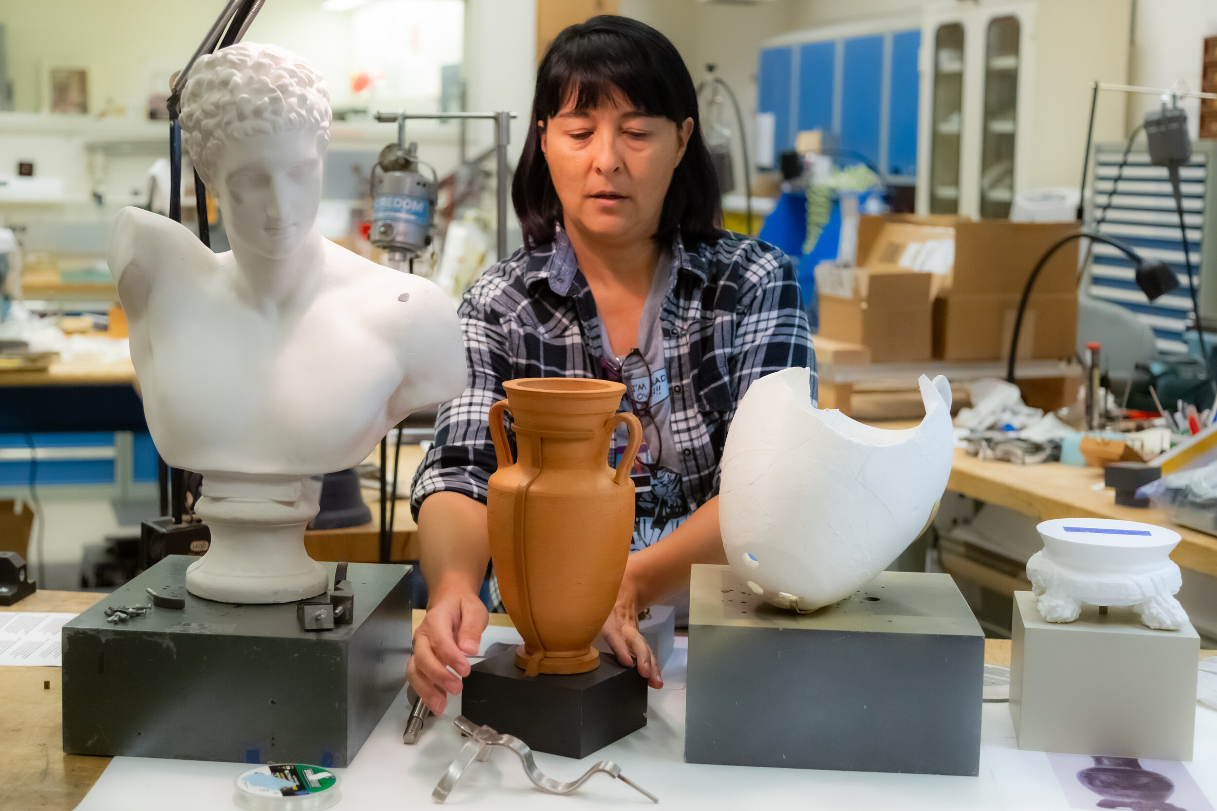  A conservator in a workshop demonstrates how antiques are supported for display, on Student Night, November 12th 2019, at the Getty Villa in Pacific Palisades, California. (Marco Pallotti/The Corsair) 