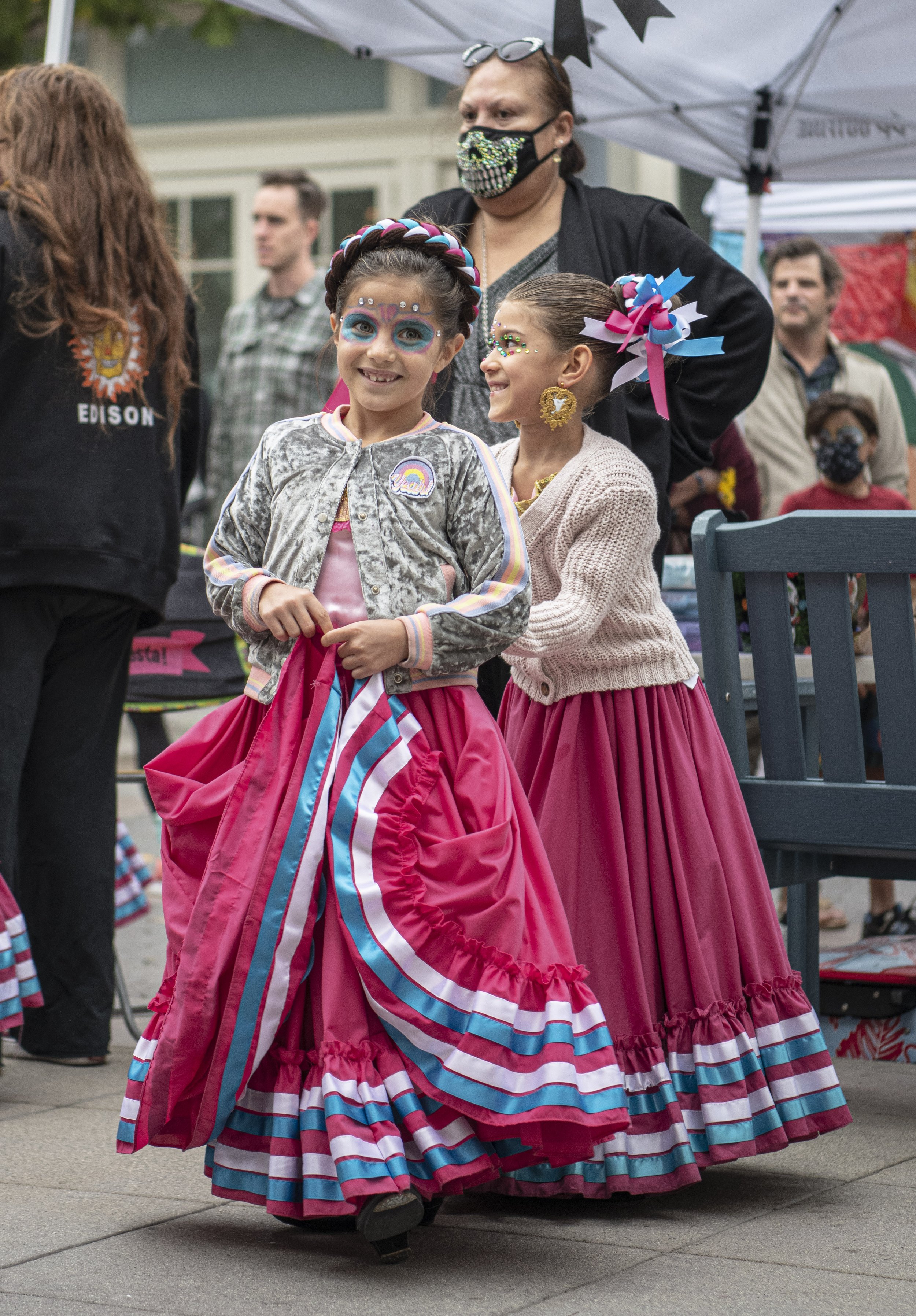  Dia delos Muertos (Day of the Dead) performers get ready for their planned performance behind the main stage at the Third Street Promenade celebration scheduled for today beginning at 5:30 p.m. (Jon Putman | The Corsair) 