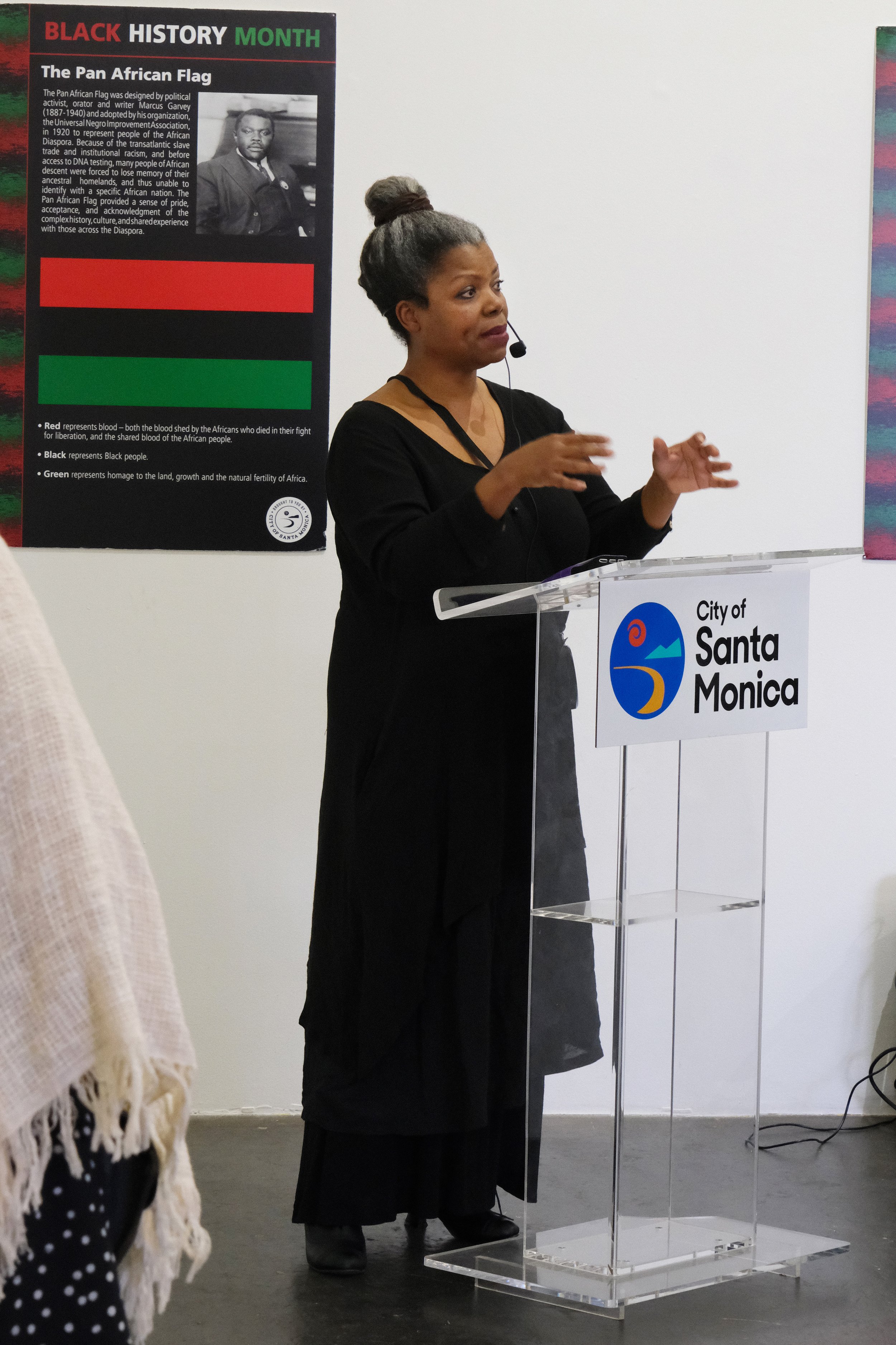  Lorinda Hawkins Smith portrays Biddy Mason for the audience at the Black History Art Walk event. Through poetry and story, Lorinda Hawkins Smith conveys the contributions that Biddy Mason made to Black health and wellness. Building Bridges Art Excha
