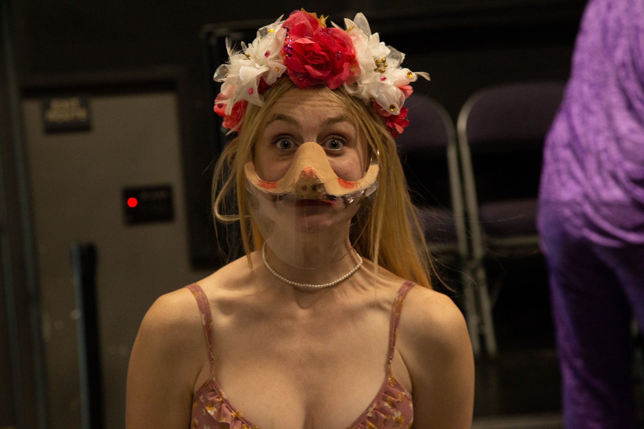  Allie Jenson poses for a picture at Santa Monica college in Santa Monica, California after seeing a camera, while getting ready for a pop up performance on May 24, 2022.  This pop up performance is a mid term test in a comedy class in the theater ar