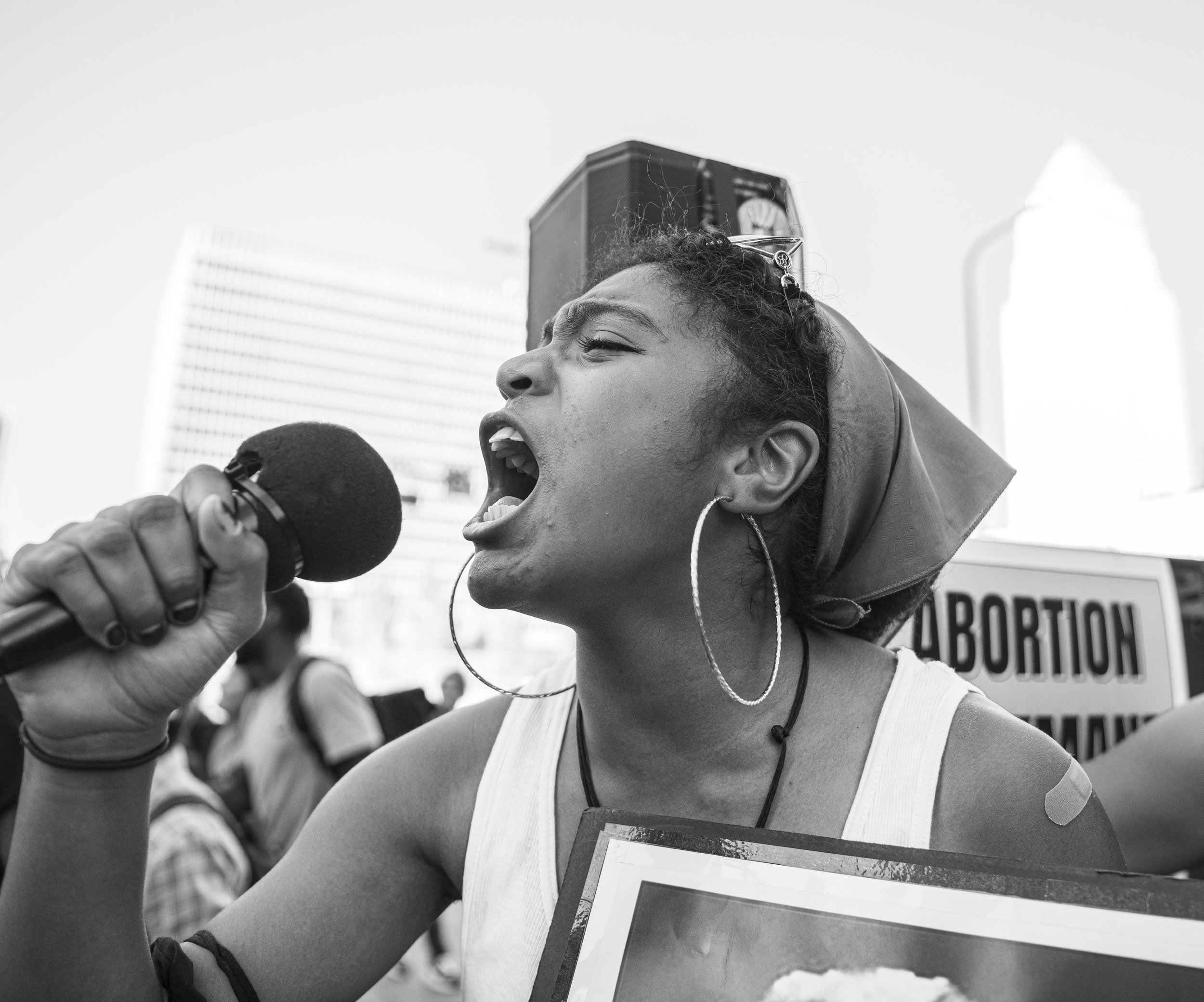  An abortion rights supporter chants while the crowds behind her repeats the cadance. (Jon Putman | The Corsair) 