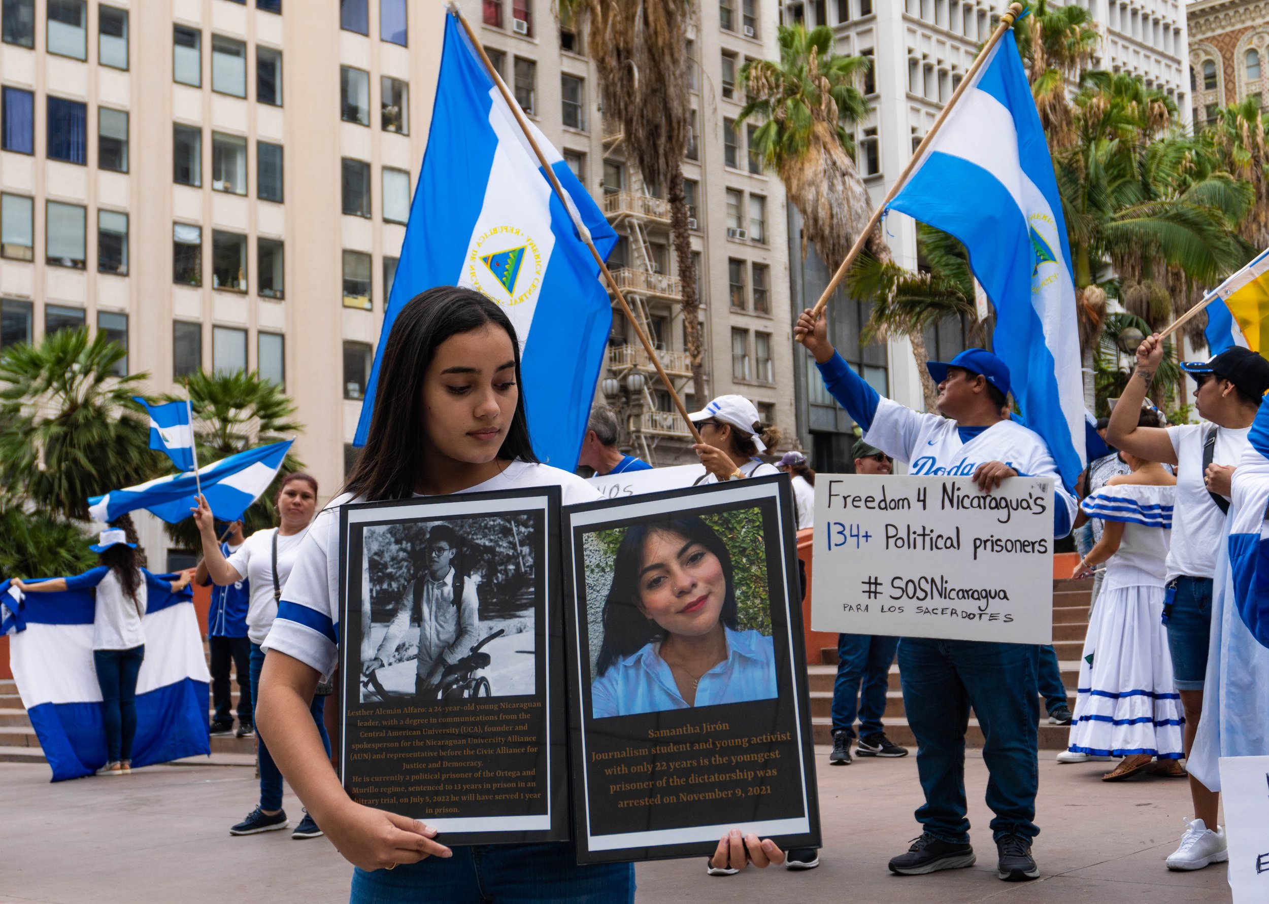  Leonela Mendoza Gadea fled Nicaragua 3 weeks ago to avoid the dictatorship that placed youths, Lesther Aleman Alfaro and Samantha Jiron in prison. Sept. 17, 2022. Los Angeles, CA. (Ee Lin Tsen | The Corsair) 