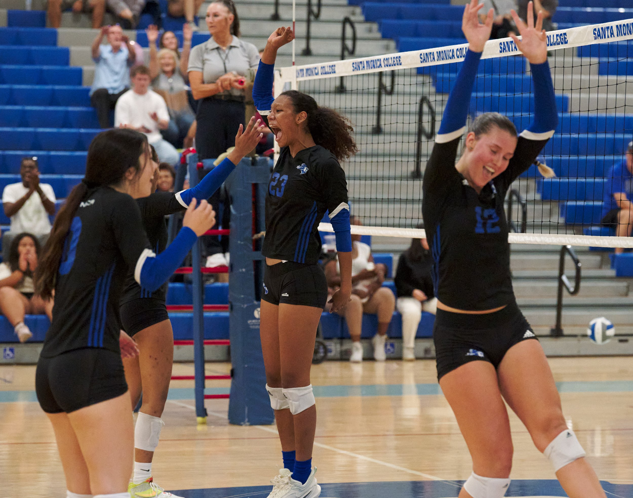  Santa Monica College Corsairs' Sophia Odle, Rain Martinez, and Mia Paulson during the women's volleyball match against the Moorpark College Raiders on Friday, Sept. 23, 2022, at the Corsair Gym in Santa Monica, Calif. The Corsairs won 3-2. (Nicholas