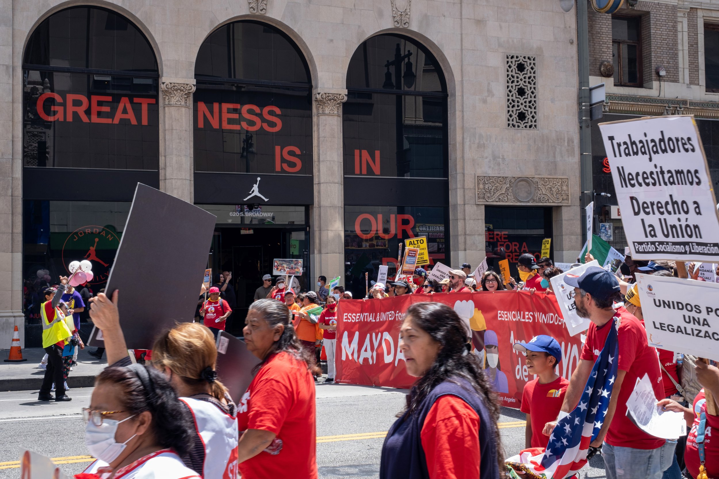  The crowd of hundreds continues marching down Broadway street in Los Angeles, on Sunday, May 1, 2022. (Anna Sophia Moltke | The Corsair) 