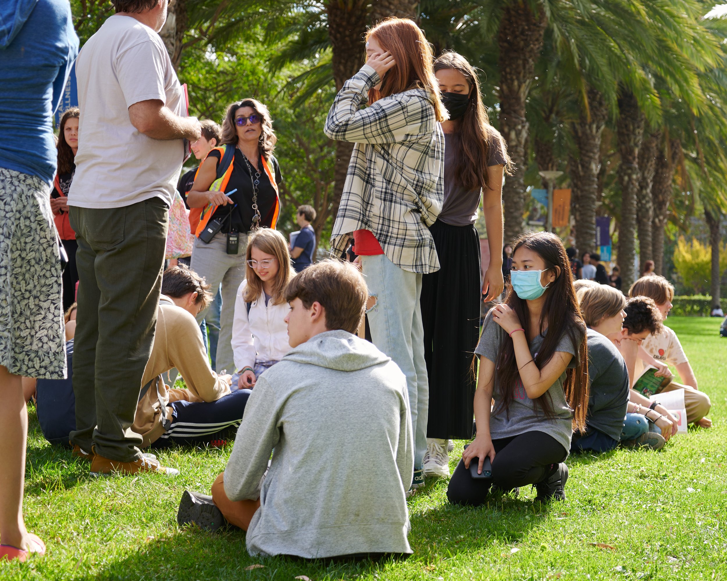 Students gather on SMC Quad at Santa Monica College after being evacuated as part of The Great California ShakeOut on Thursday, Oct. 20, 2022, in Santa Monica, Calif. (Nicholas McCall | The Corsair) 