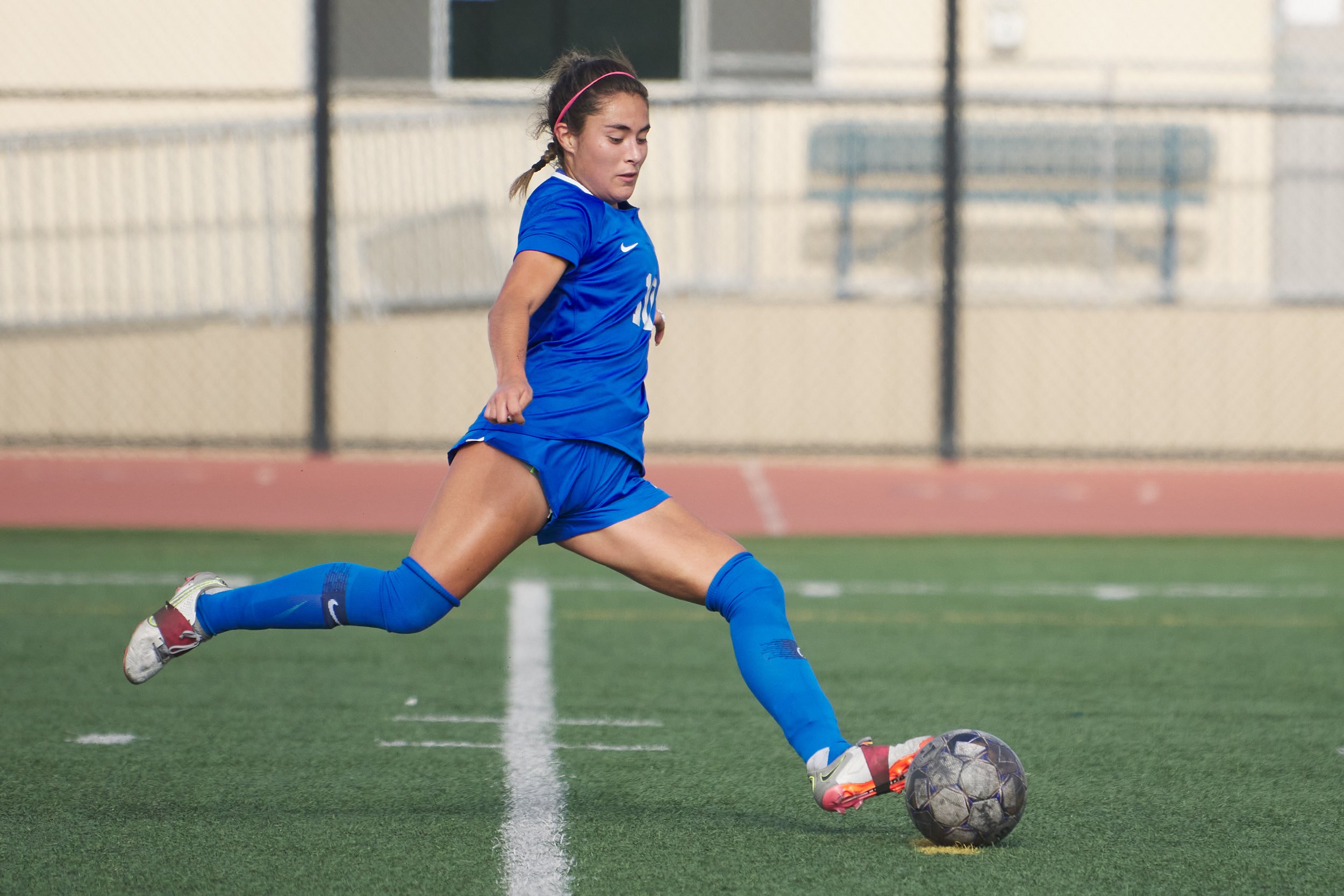  Santa Monica College Corsairs' Ali Alban executes her scoring penalty kick during the women's soccer match against the Glendale Community College Vaqueros on Friday, Oct. 21, 2022, at Corsair Field in Santa Monica, Calif. The Corsairs won 8-0. (Nich