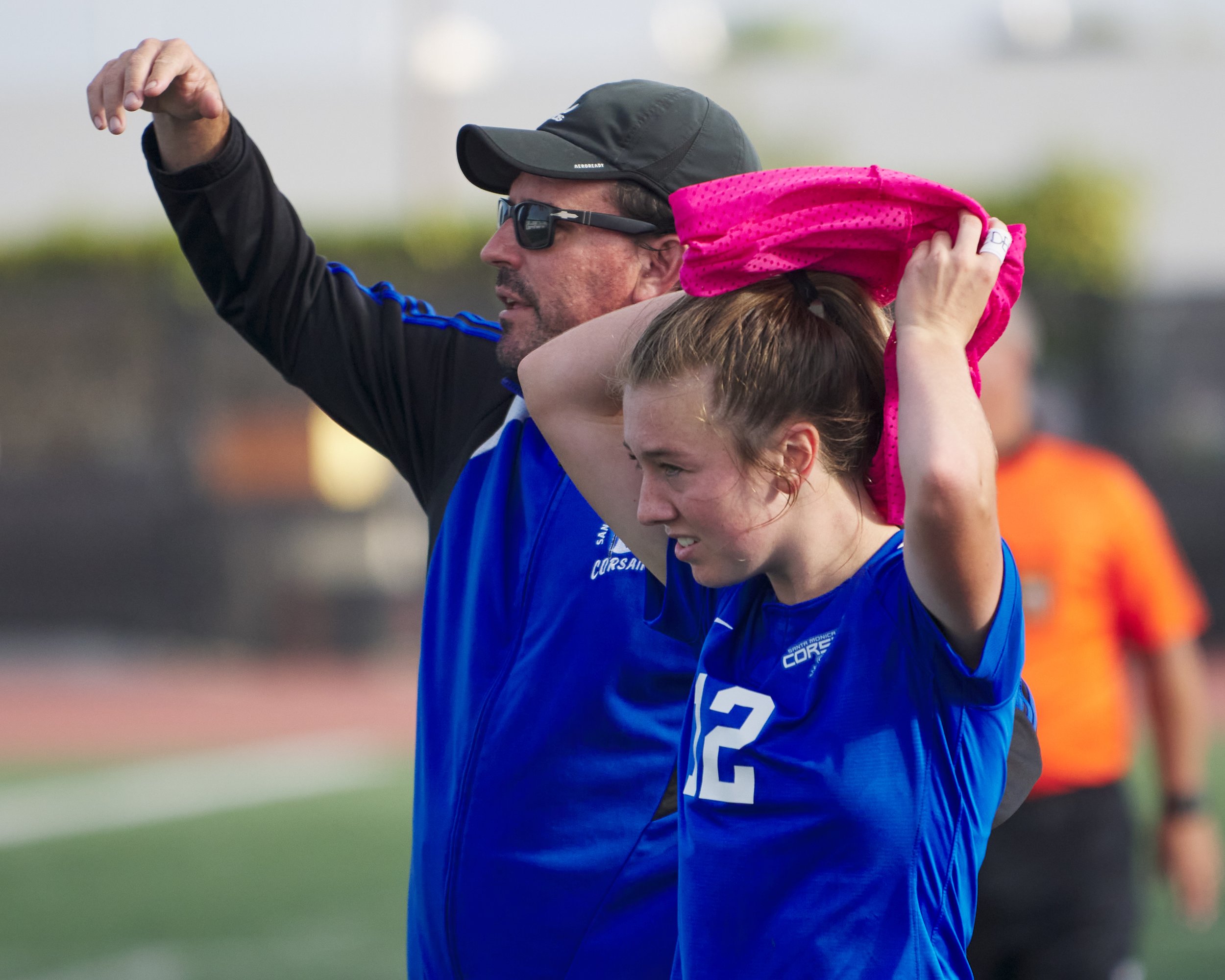 Santa Monica College Corsairs Women's Soccer Head Coach Aaron Benditson calls to send Eden Hotch, removing her vest, as a replacement during the women's soccer match against the Glendale Community College Vaqueros on Friday, Oct. 21, 2022, at Corsai