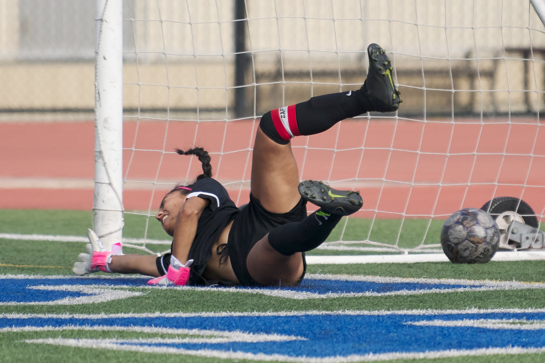  Glendale Community College Vaqueros' Goalie Stephanie Portillo fails to block a shot by Santa Monica College Corsairs' Ali Alban during the women's soccer match on Friday, Oct. 21, 2022, at Corsair Field in Santa Monica, Calif. The Corsairs won 8-0.