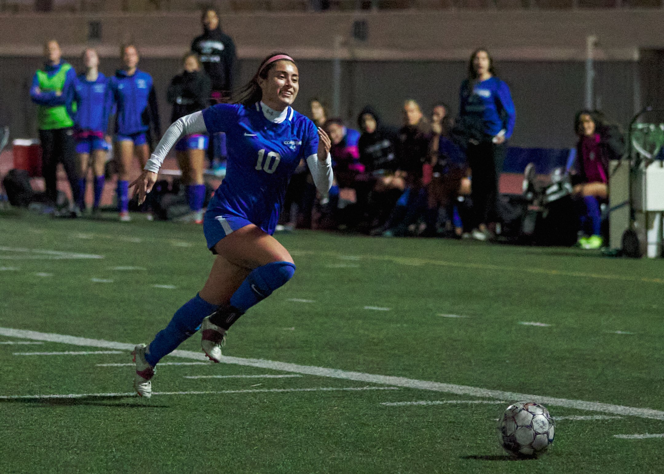  Santa Monica College Corsairs' Ali Alban during the women's soccer match against the Bakersfield College Renegades on Wednesday, Nov. 16, 2022, at Corsair Field in Santa Monica, Calif. The Corsairs won 1-0. (Nicholas McCall | The Corsair) 
