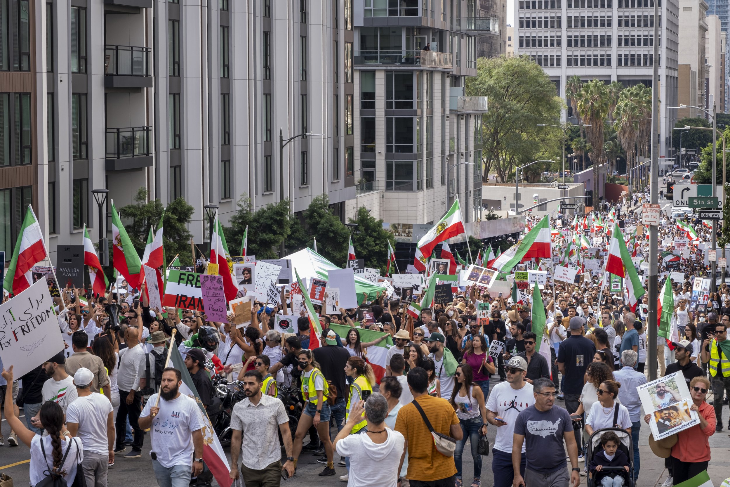  Over a thousand community members march down Olive Street towards City Hall, for the Freedom Rally for Iran, in Downtown Los Angeles, Calif. on October 1. (Anna Sophia Moltke | The Corsair) 
