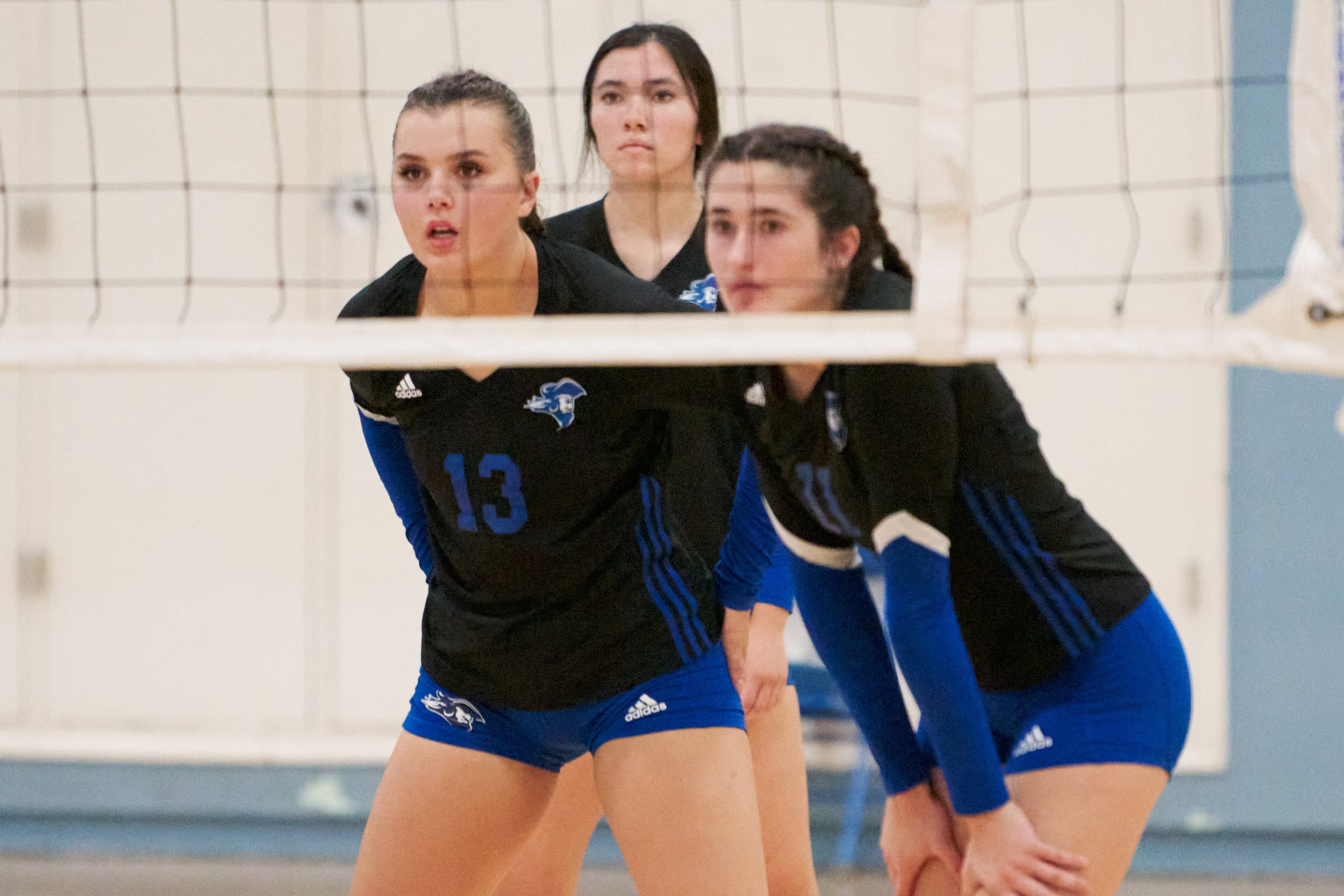  Santa Monica College Corsairs' Mackenzie Wolff, Sophia Odle, and Maiella Riva during the women's volleyball match against the Los Angeles Mission College Eagles on Friday, October 7, 2022, at the Corsair Gym in Santa Monica, Calif. The Corsairs won 