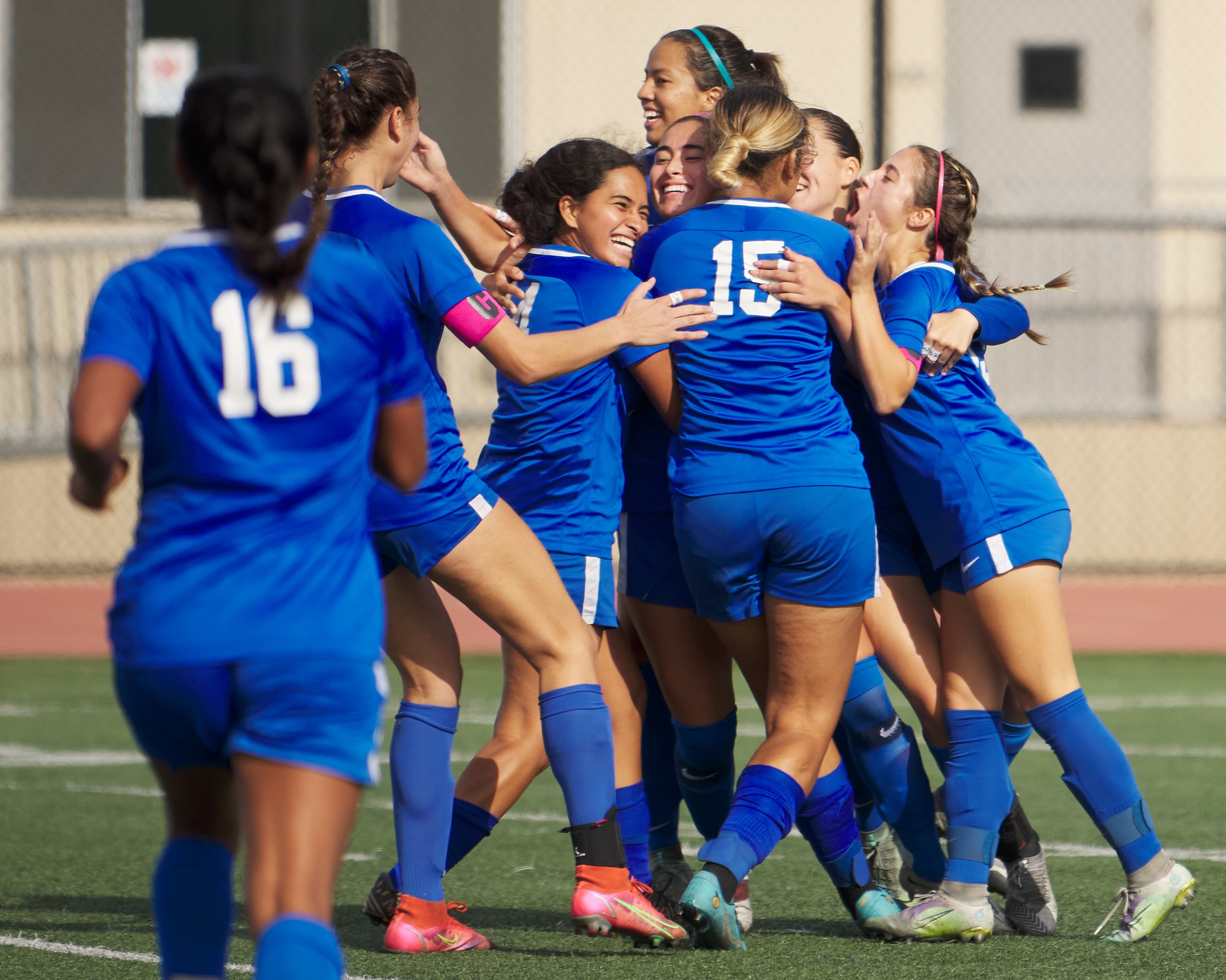  Members of the Santa Monica College Corsairs Women's Soccer team celebrate celebrate Jacky Hernandez' (15) unassisted goal during the match against the Bakersfield College Renegades on Friday, Oct. 20, 2022, at Corsair Field in Santa Monica, Calif. 