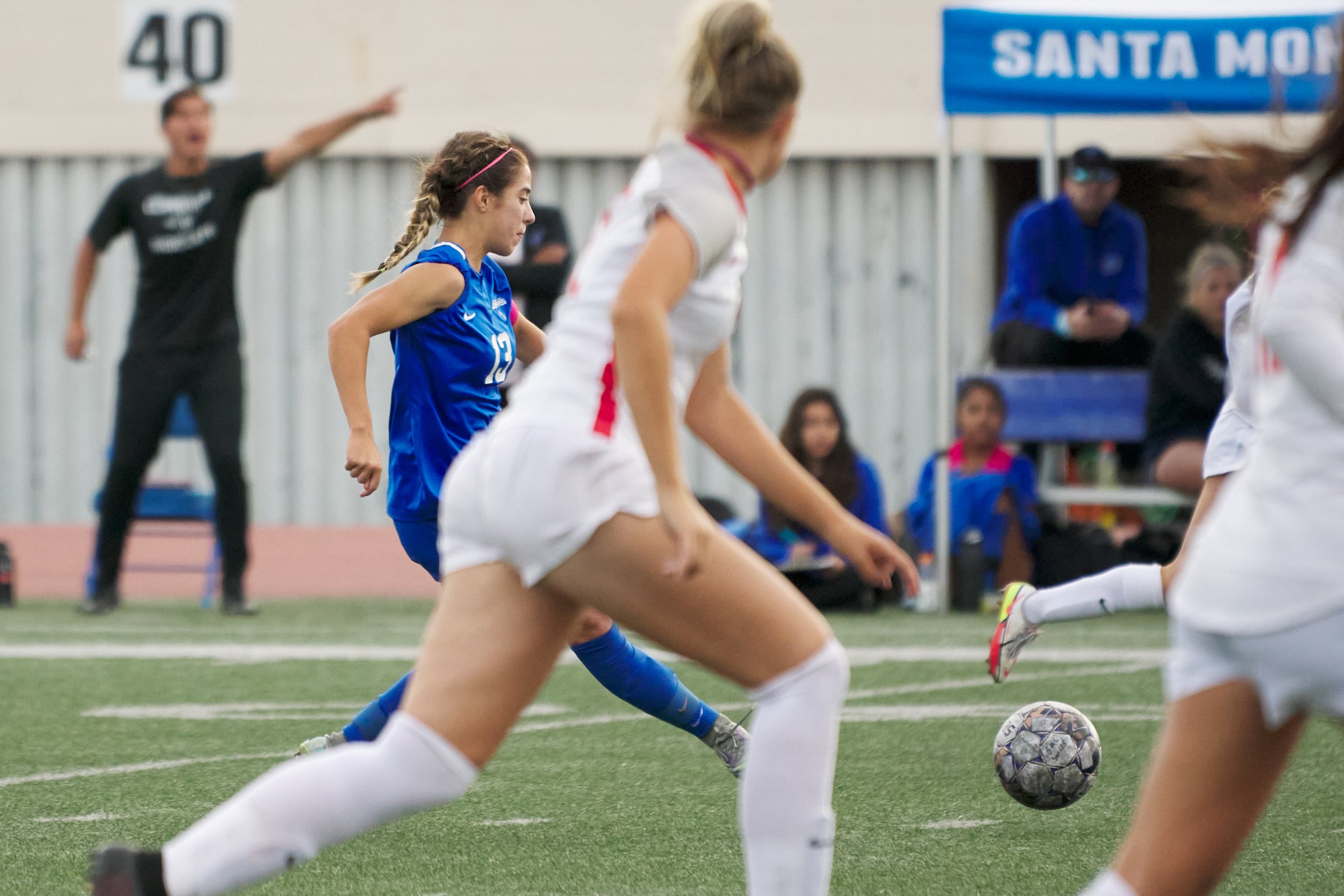  Santa Monica College Corsairs' Sophie Doumitt during the women's soccer match against the Bakersfield College Renegades on Friday, Oct. 20, 2022, at Corsair Field in Santa Monica, Calif. The Corsairs tied 1-1. (Nicholas McCall | The Corsairs) 