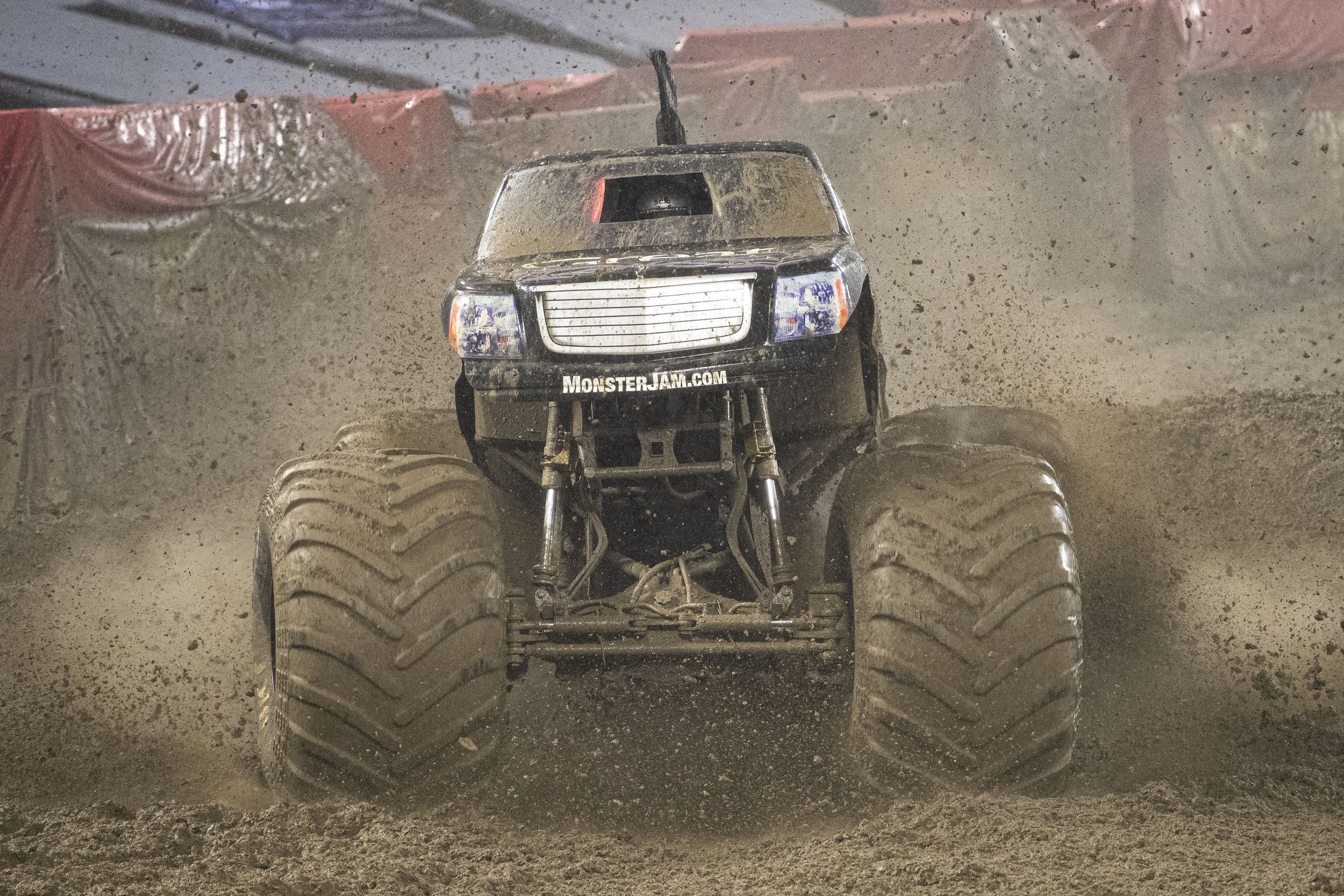 Monster Jam-27.jpg