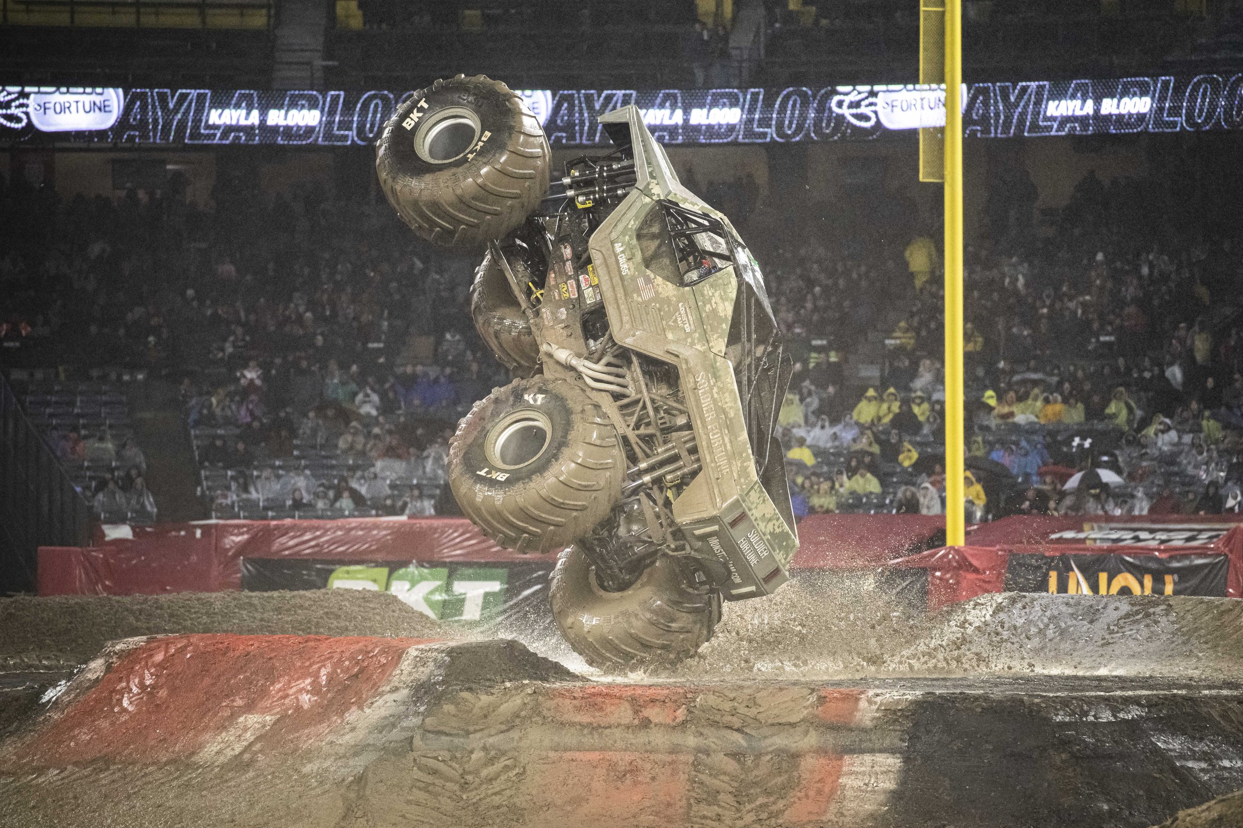 Monster Jam-9.jpg