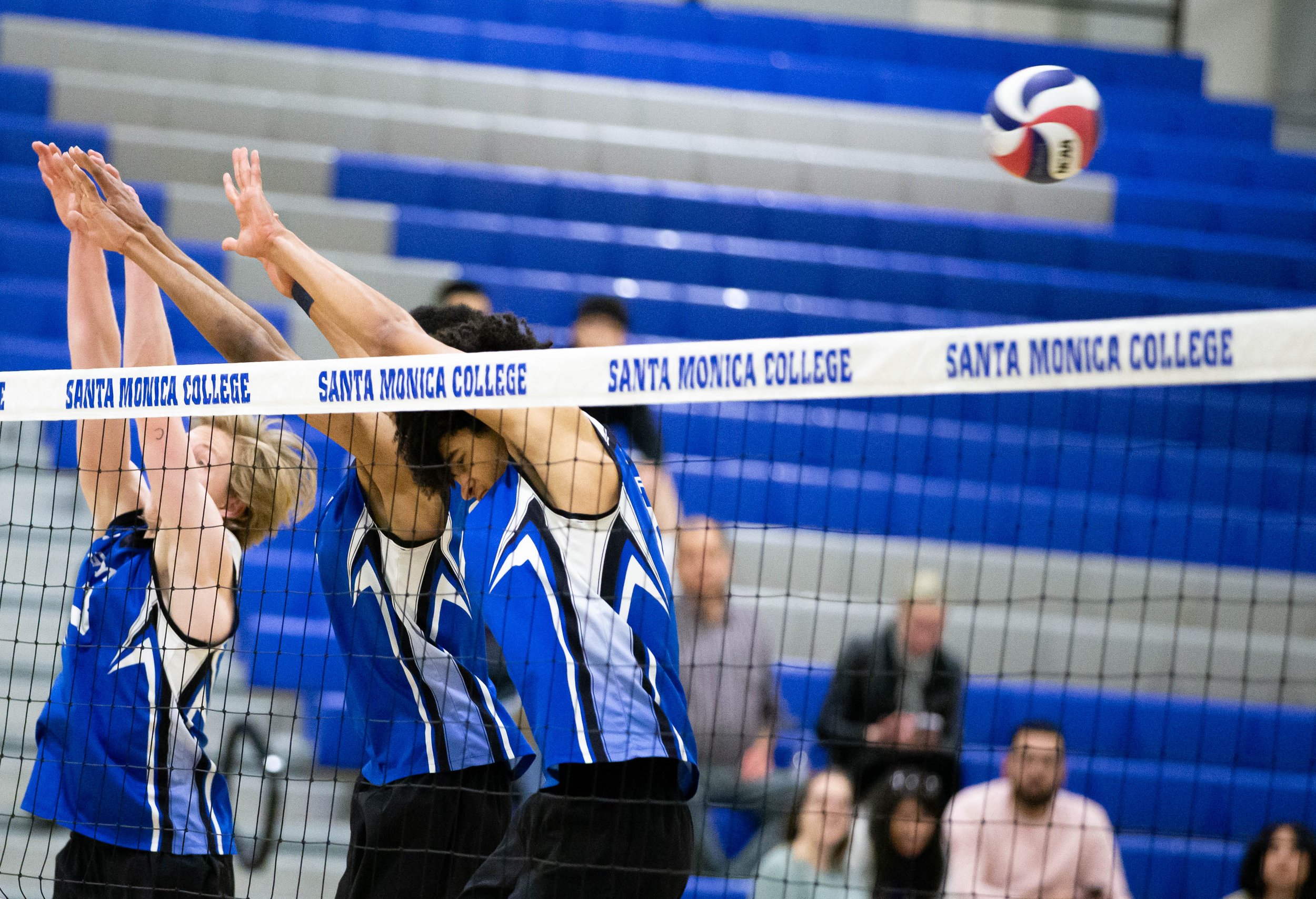 Santa Monica College(SMC) Corsairs Camden Higbee(L) , Beikwaw Yankey(M) and Nate Davis(R) unable to block the ball hit by the opposing team L.A. Pierce College Brahma Bulls on Wed. March 15, 2023 in the SMC Pavillion at Santa Monica, Calif. (Danilo 