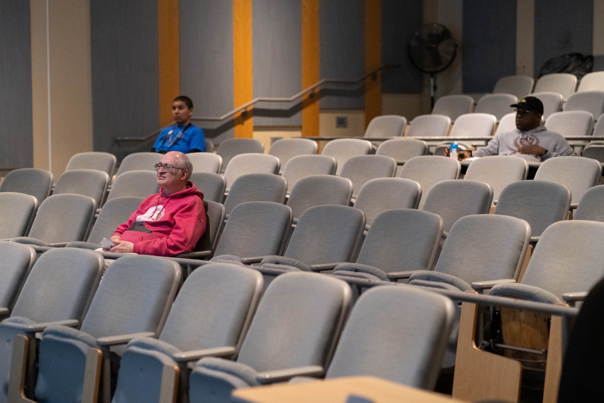  Audience members in attendence of the spring Social Justice Lecture Series, "The Mystique of Marilyn Monroe" in Stromberg Hall on the main campus at Santa Monica College in Santa Monica, Calif. on Thursday, March 9, 2023. (Akemi Rico | The Corsair) 