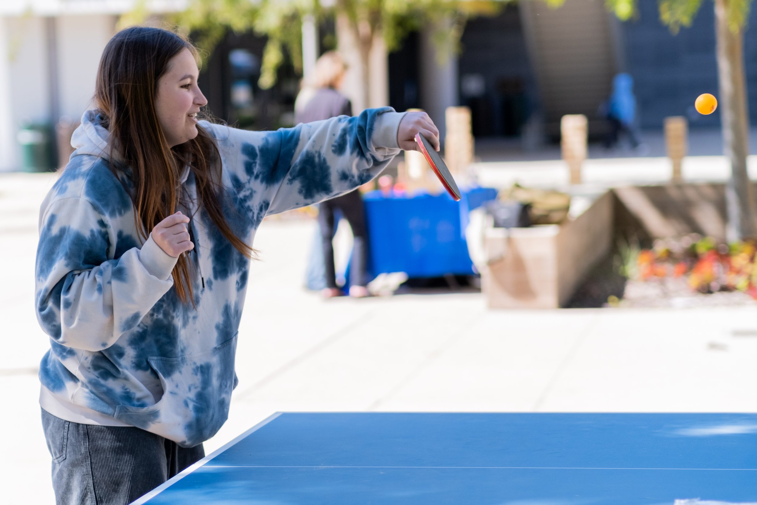  Sophia Markgraf, Psychology major, plays ping pong on the Quad during Motivational Madness, an event for students to relax and take a break from studying on Tuesday, March 4th, 2023 at Santa Monica College, Santa Monica, Calif. (Akemi Rico | The Cor