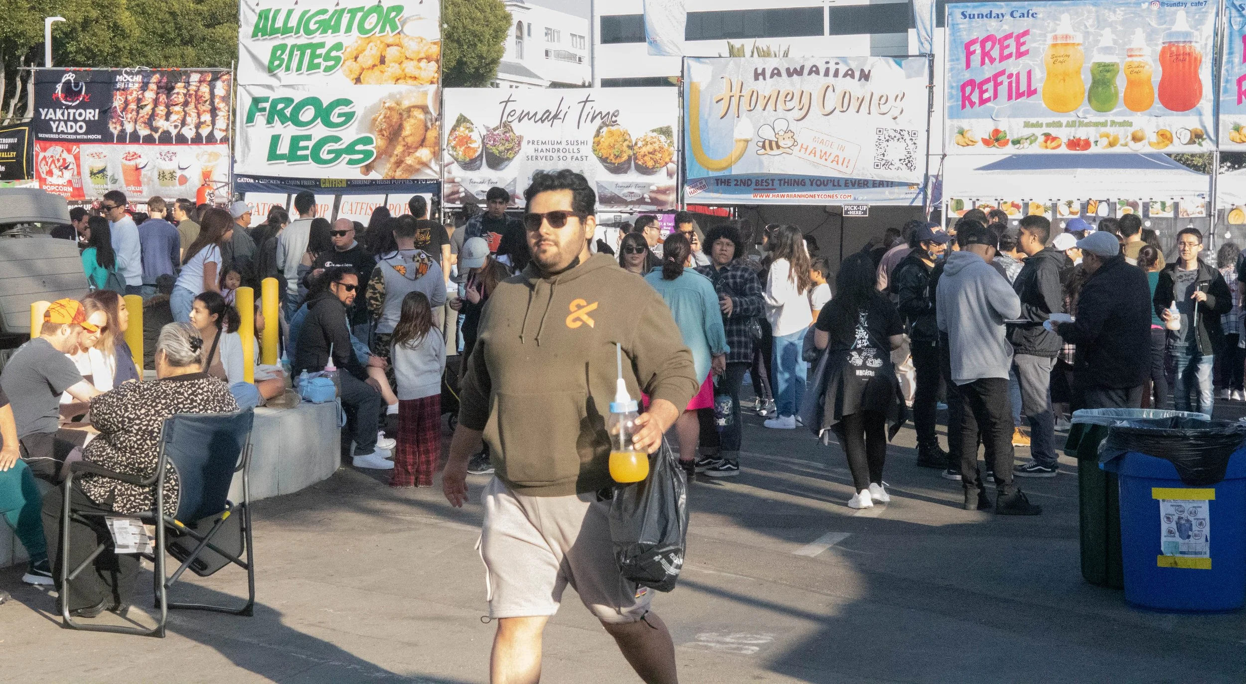  The 626 Mini Night Market in Downtown Santa Monica, Calif. on Saturday April. 15 2023. (Isaac Manno | The Corsair) 