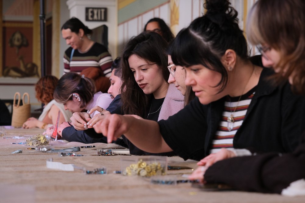  College Night at the Getty Villa held their first session od jewelry making with the Nubian Foundations where student can Bedazzle their egyptian eye to their liking. March 22, 2023 Alejandro Contreras | The Corsair 