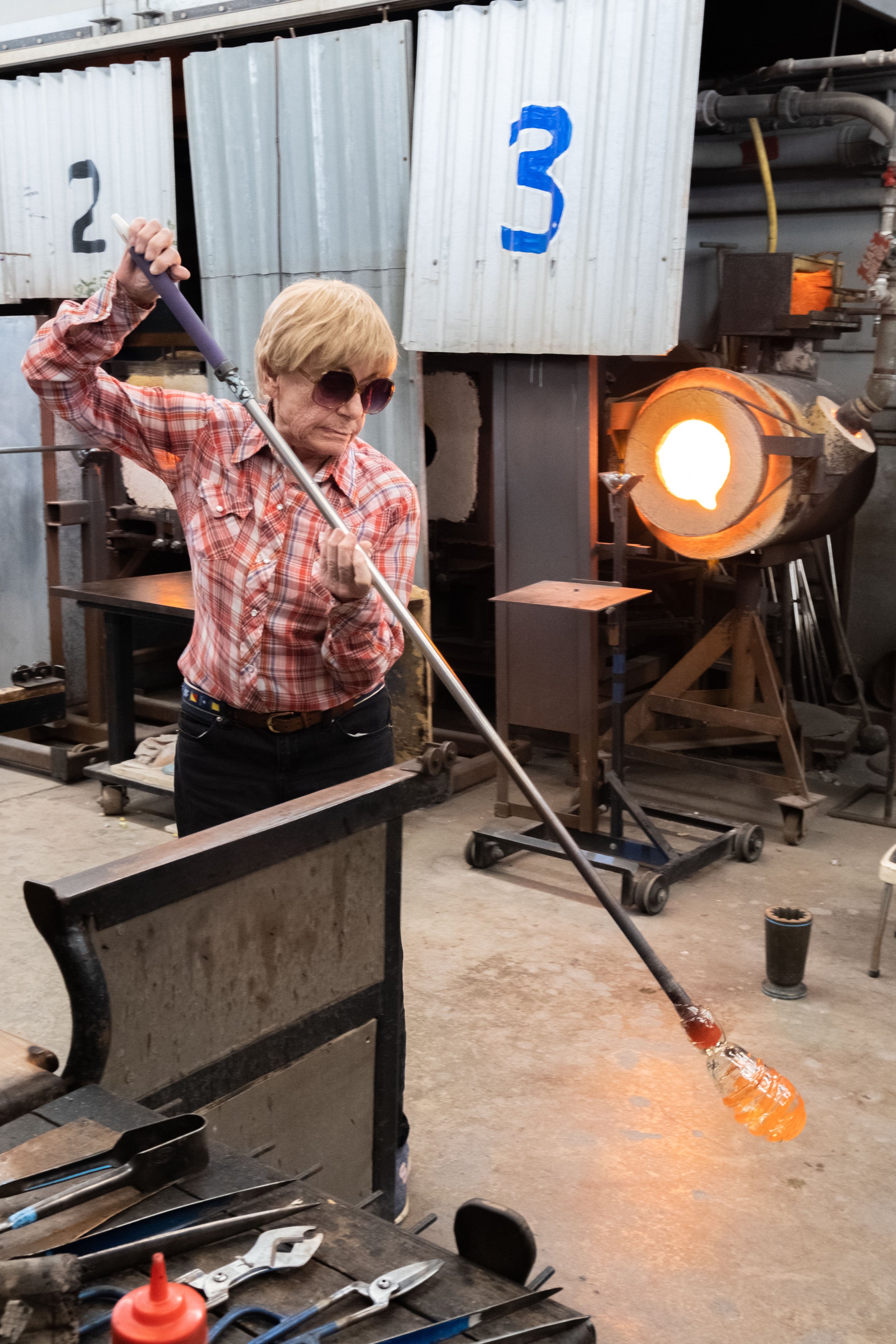  Seija Gerdt has been a part of the Santa Monica College glass blowing program since the beginning. Her birthday wish was to blow glass on her 90th birthdhday, which is in a few weeks, she says. "I never stop doing things." (Akemi Rico | The Corsair)