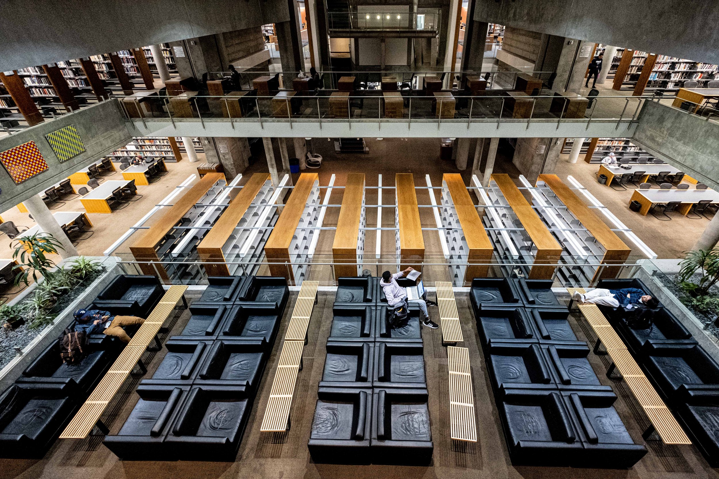  Students study in the Santa Monica College main library in Santa Monica, Calif. on Monday, May 22nd, 2023, two weeks before finals week for spring semester. (Akemi Rico | The Corsair) 