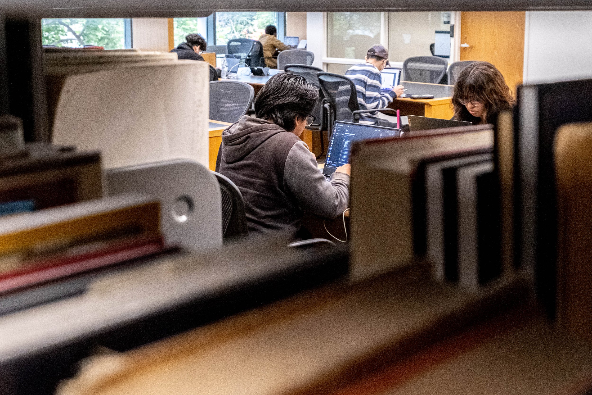  Students study in the Santa Monica College main library in Santa Monica, Calif. on Monday, May 22nd, 2023, two weeks before finals week for spring semester. (Akemi Rico | The Corsair) 