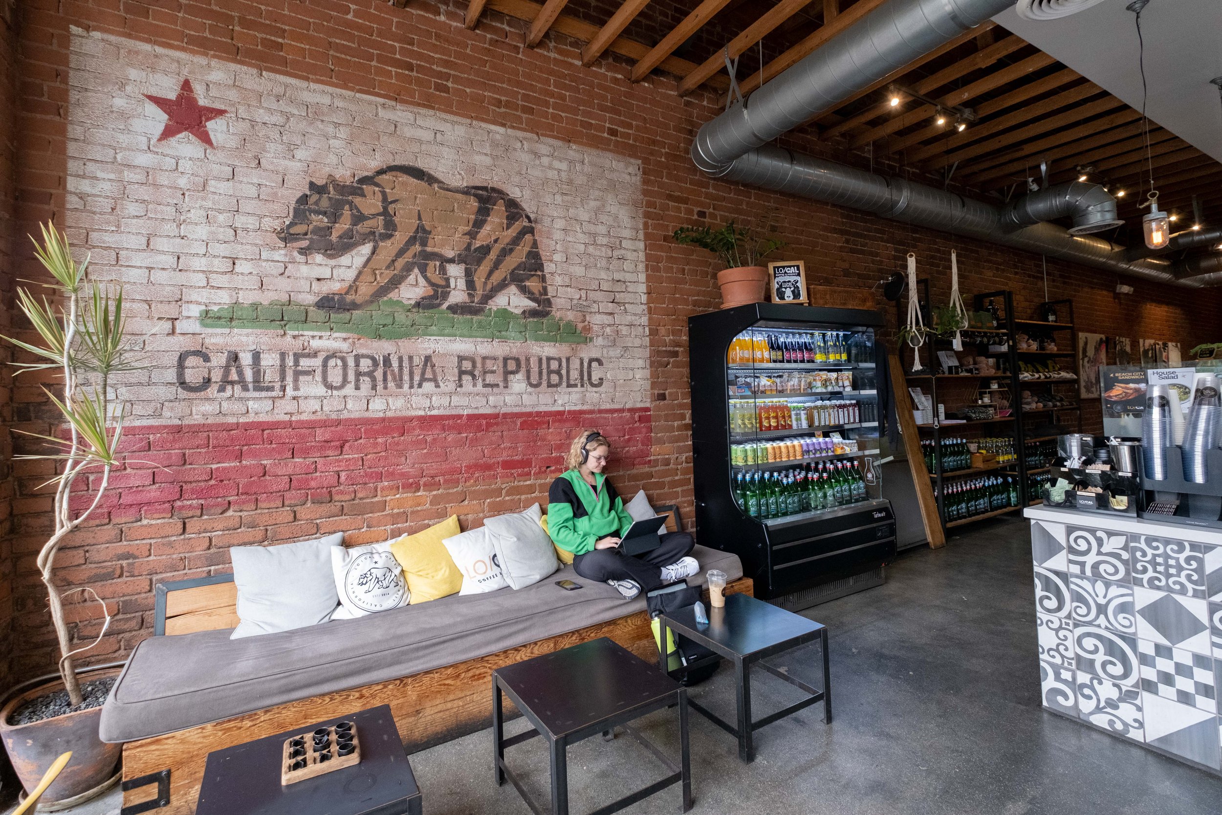  Lo/Cal Coffee & Market is located on Pico just west of Cloverfield in Santa Monica, Calif., and in addition to caffeinated beverages they have pastries, salads and sandwiches, with indoor and outdoor seating. It's open 7:00am to 3:30pm Monday throug