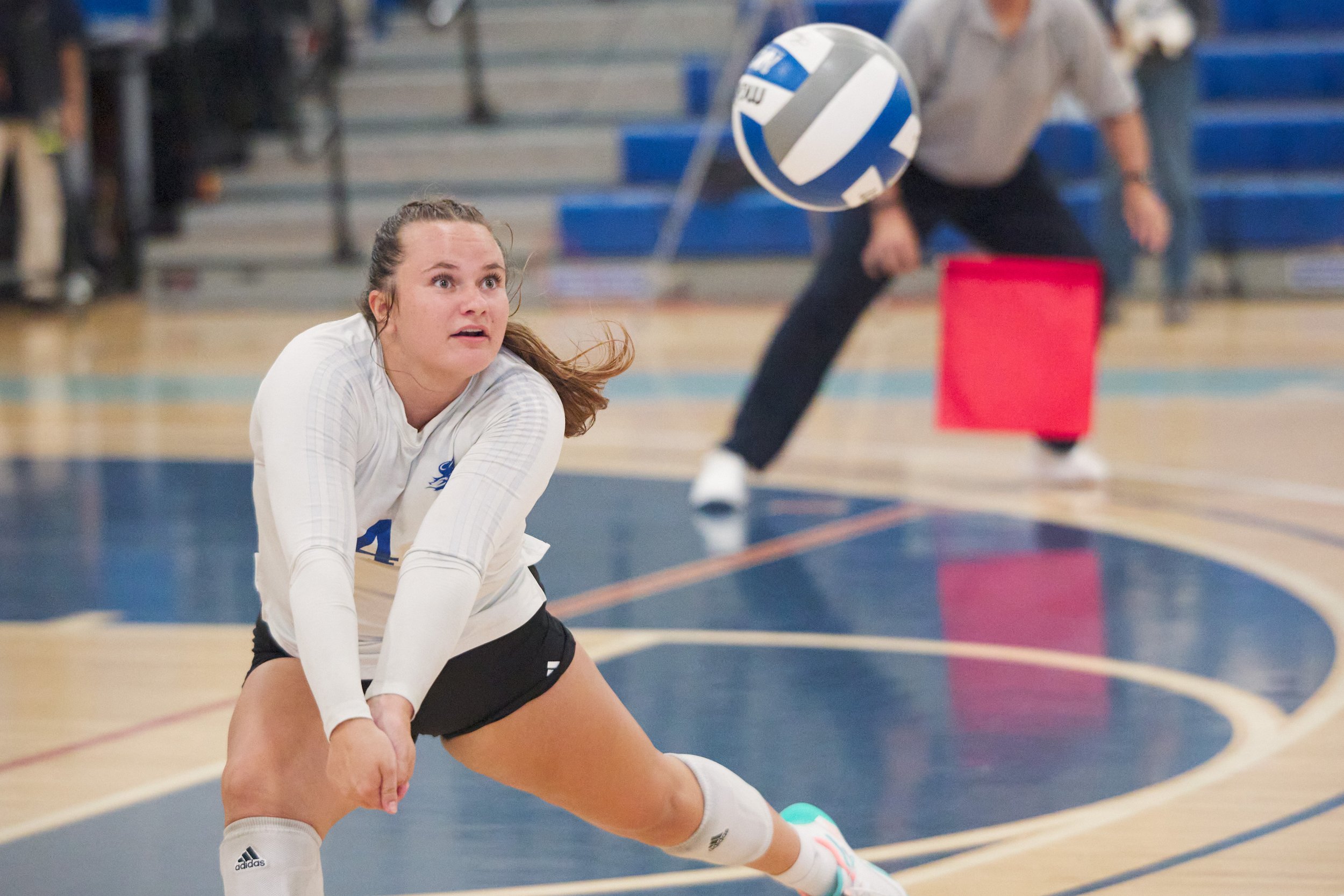  Santa Monica College Corsairs' Bridget Robarts prepares to hit the ball during the women's volleyball match against the Santa Barbara City College Vaqueros on Wednesday, Sept. 20, 2023, at Corsair Gym in Santa Monica, Calif. The Corsairs won 3-2. (N