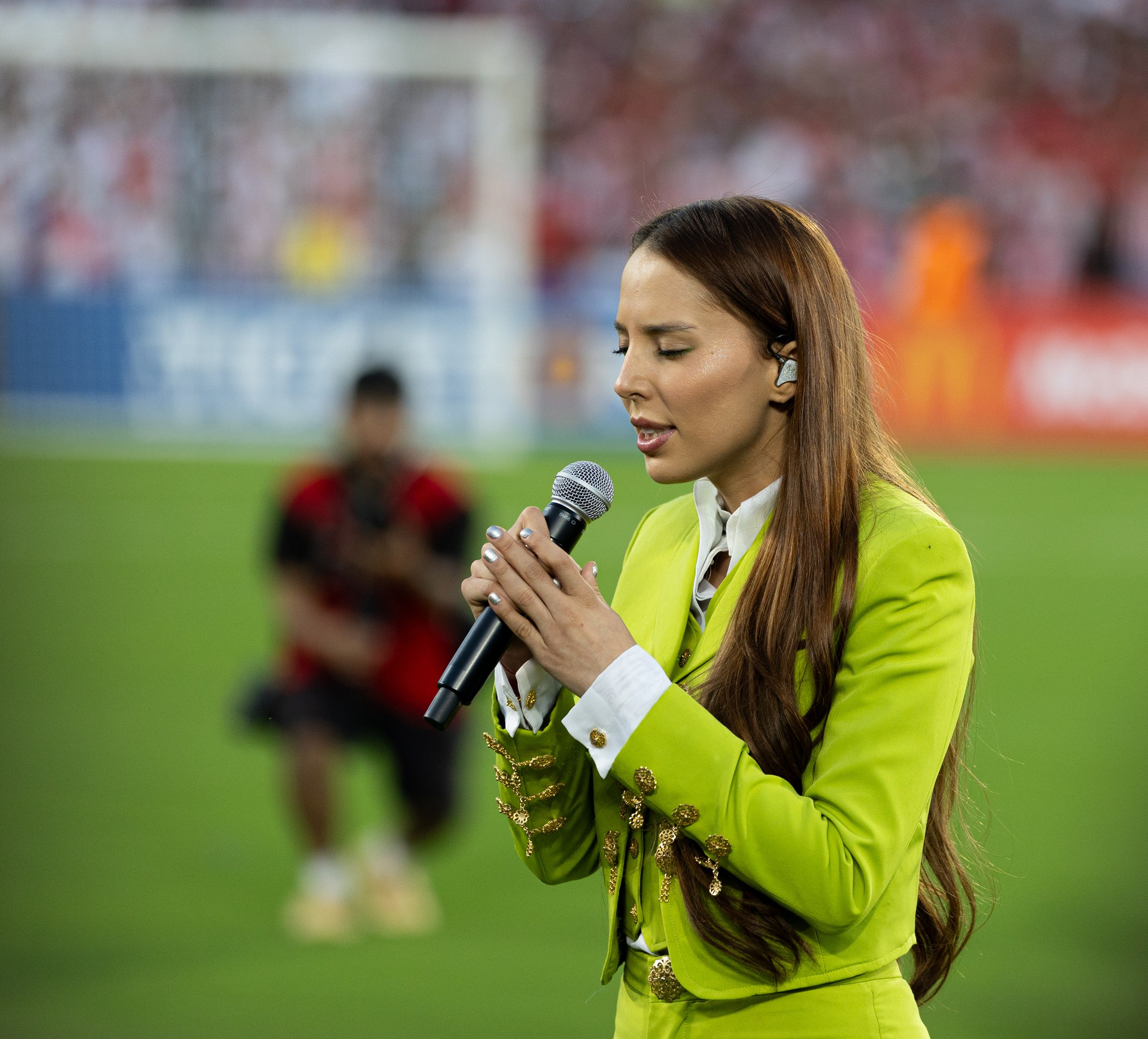  Majo Aguilar singing the national anthem of Mexico before the start of El Clasico de Mexico at the Rose Bowl in Pasadena, Calif. on Sunday, Oct. 15. (Danilo Perez | The Corsair) 