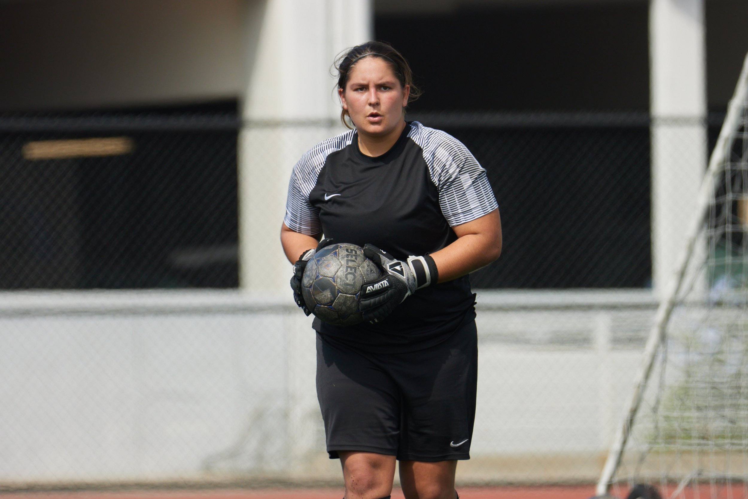  Santa Monica College Corsairs goalkeeper Giorgia Sterza during the women's soccer match against Citrus College Owls at Corsair Field, Santa Monica, Calif., on Oct 13, 2023. The match was tied 1-1. (Danniel Sumarkho | The Corsair) 