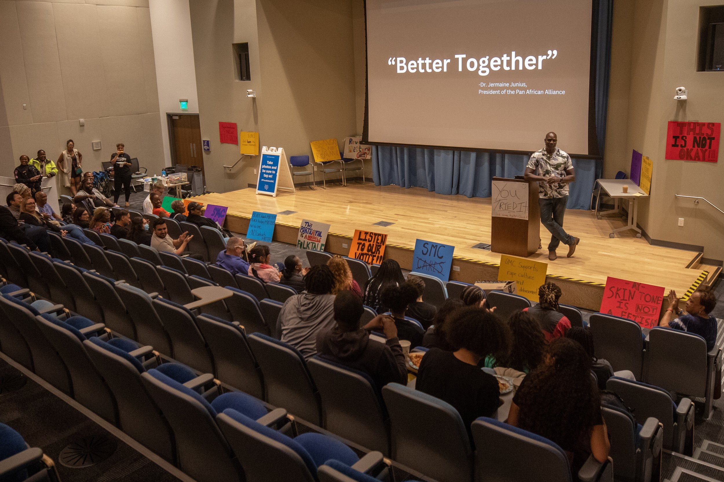  Dr. Jermaine Junius, president of the Pan African Alliance, at the community gathering in lieu of a protest against the play "By The River Rivanna" in the Student Services Orientation Hall on the main campus at Santa Monica College in Santa Monica, 