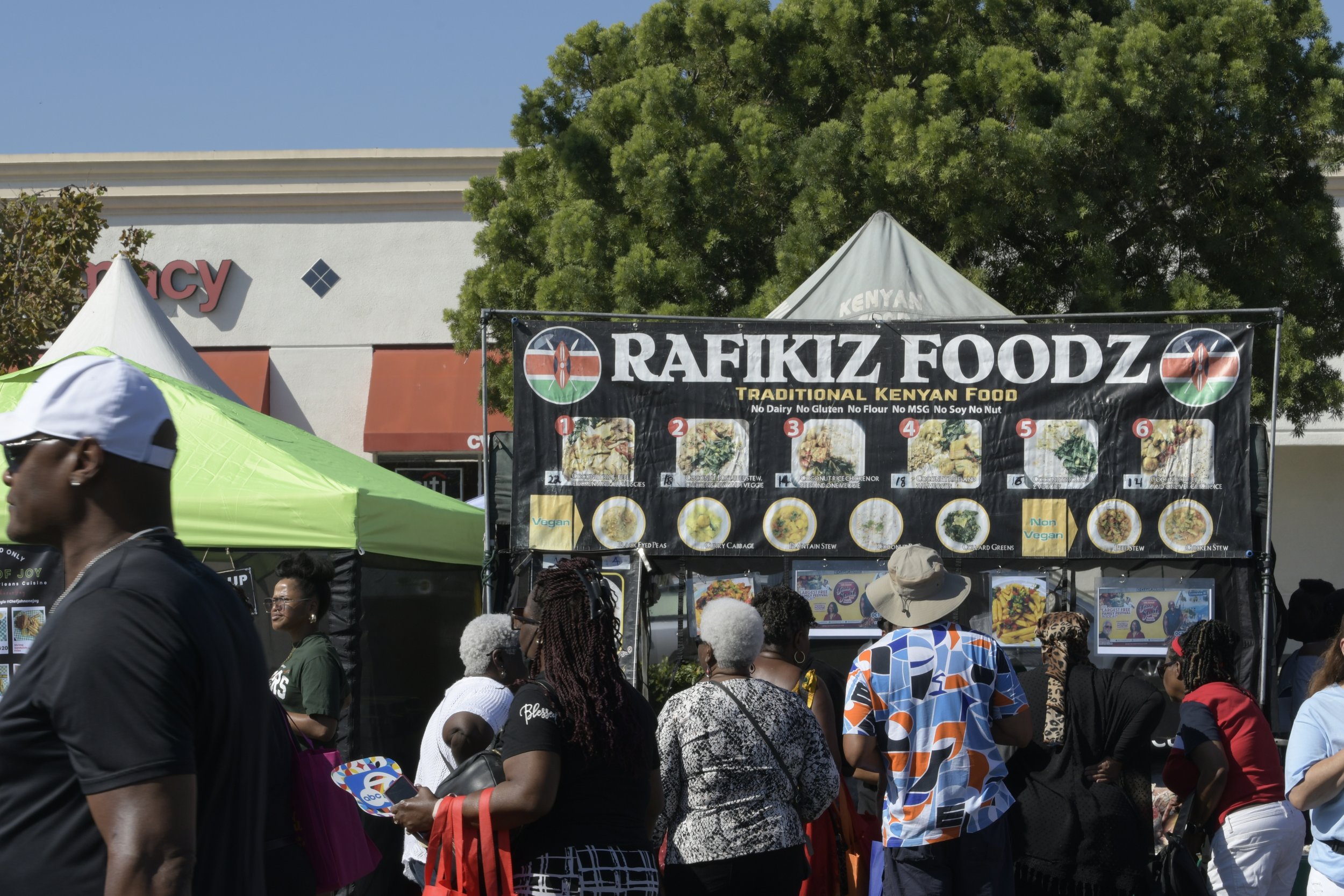  Rafikiz Foodz, from San Diego, serves up traditional Kenyan food with vegan and non-vegan options. (Mikey Duro | The Corsair) 