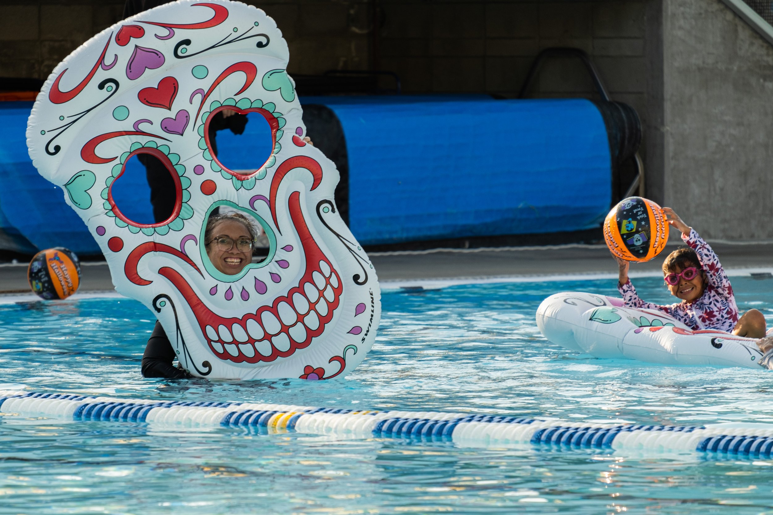  On Friday, October 27th, the Santa Monica Swim Center held their Halloween Spooky Splash Spectacular. Children of all ages splashed in the Floating Pumpkin Patch in Santa Monica, Calif. (Akemi Rico | The Corsair) 