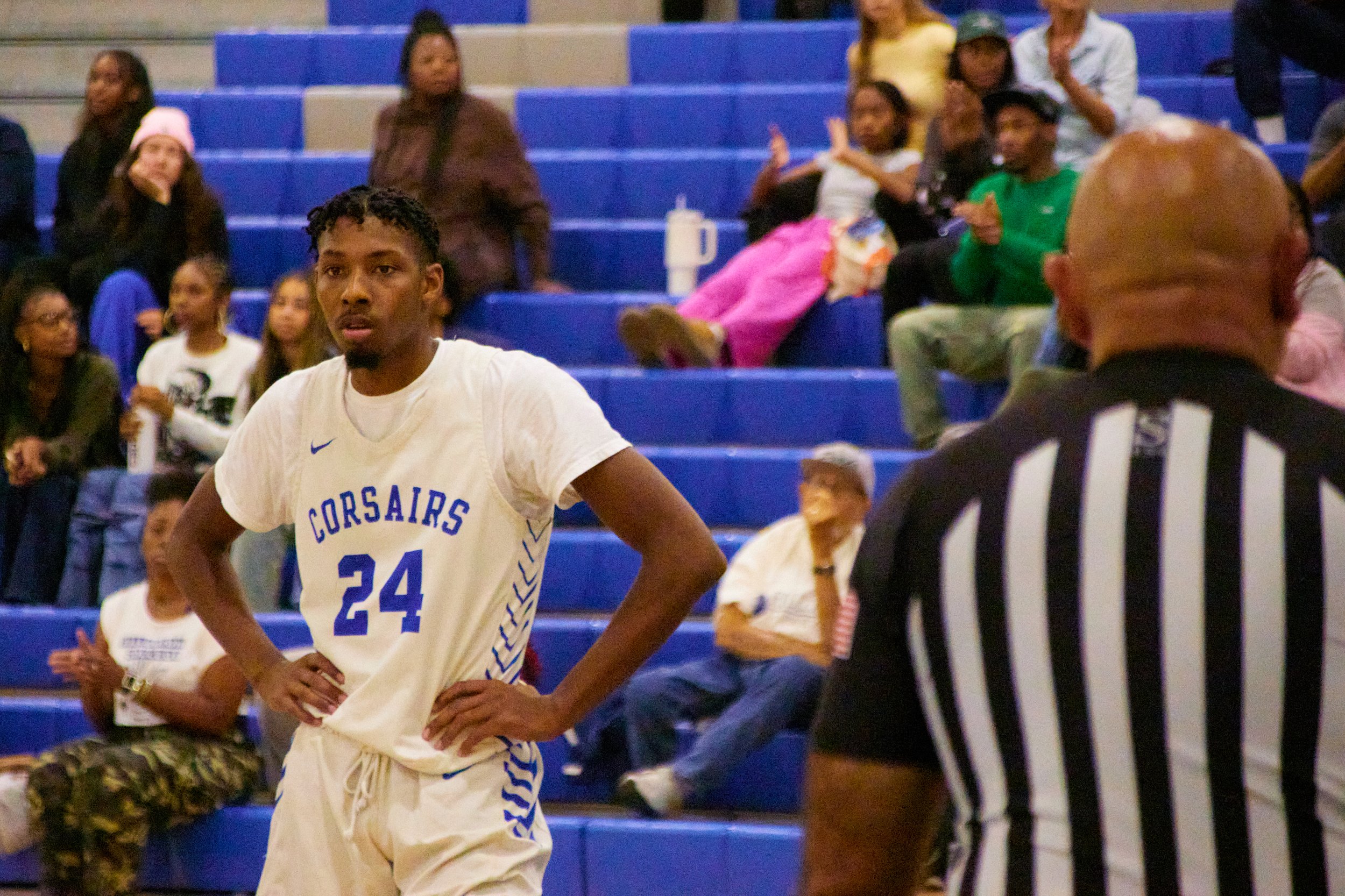  Santa Monica College Corsairs Point Guard Mike Hill during the men's basketball match against Fullerton College Hornets at Corsair Gym, Santa Monica, Calif., on Oct 24, 2023. The Corsairs lost 76-66 (Danniel Sumarkho | The Corsair) 