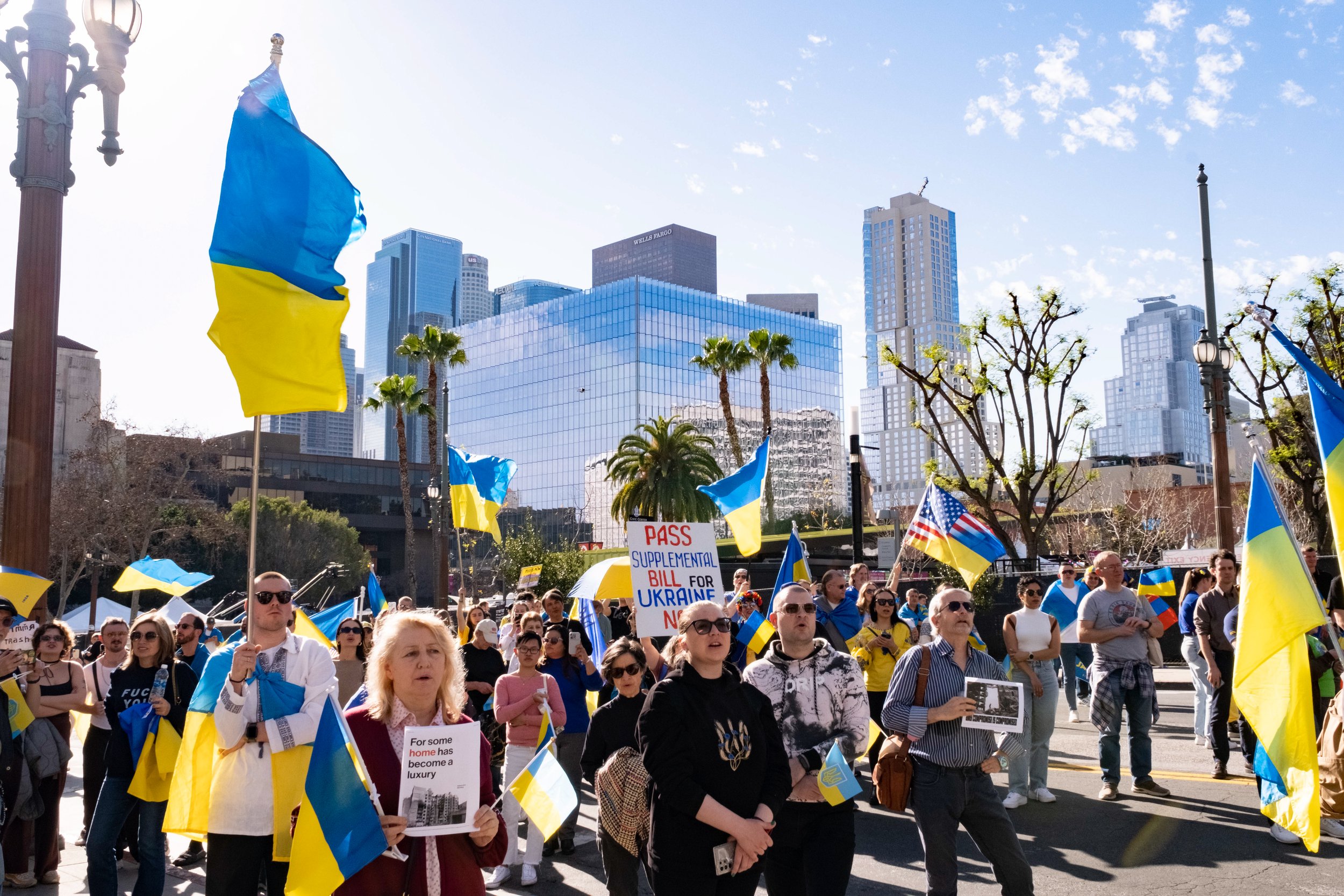  A mass of protesters attending the two year anniversary of Ukrainain war on the streets City Hall of Los Angeles Calif. Saturday February 24,2024.  (Alejandro Contreras | The Corsair)  