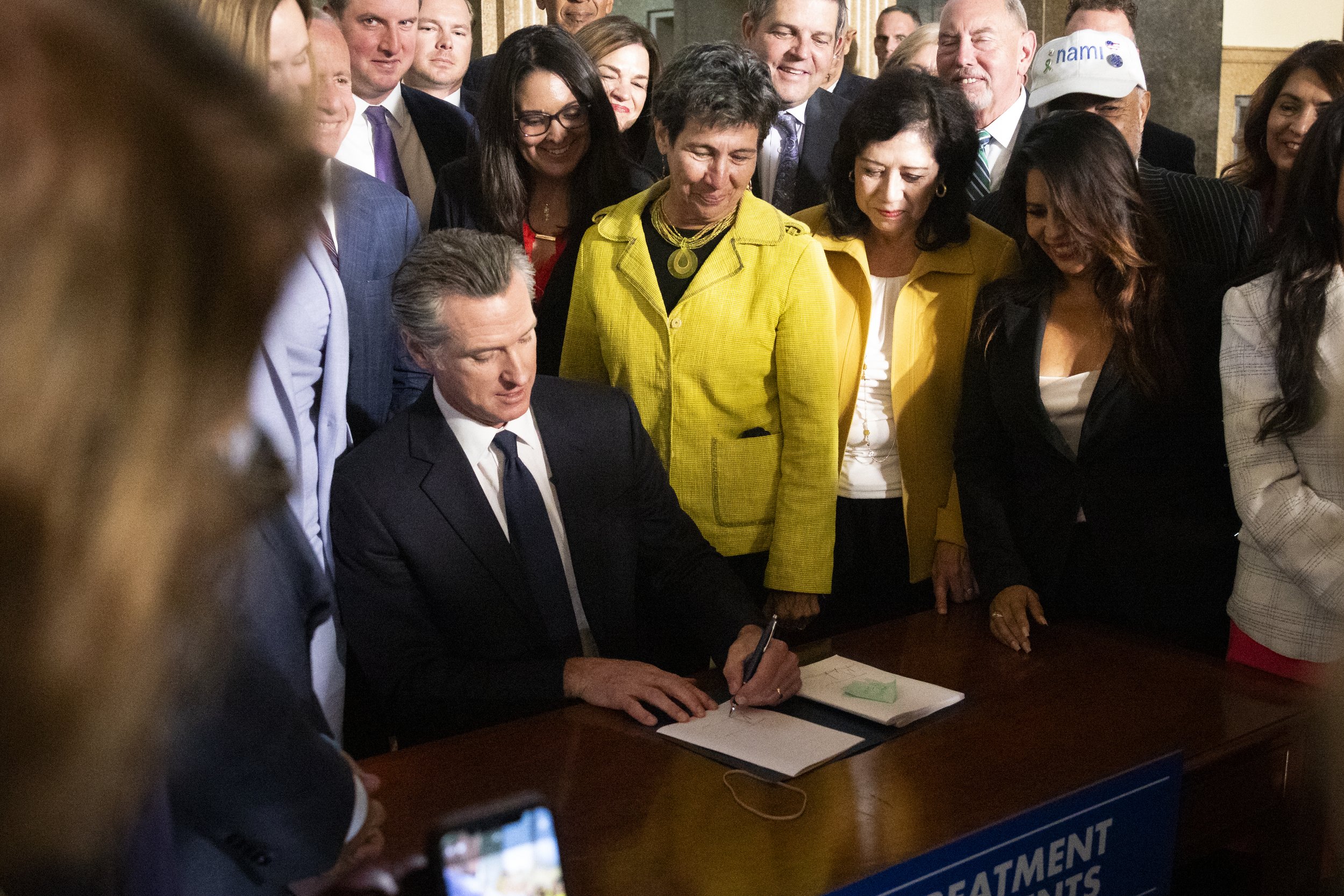  California Governor Gavin Newsom approving a ballot measure addressing the state’s mental health system at Los Angeles General Medical Center, in Los Angeles, Calif., on Thursday, Oct. 12, 2023. Senate Bill 326, reforming the Mental Health Services 