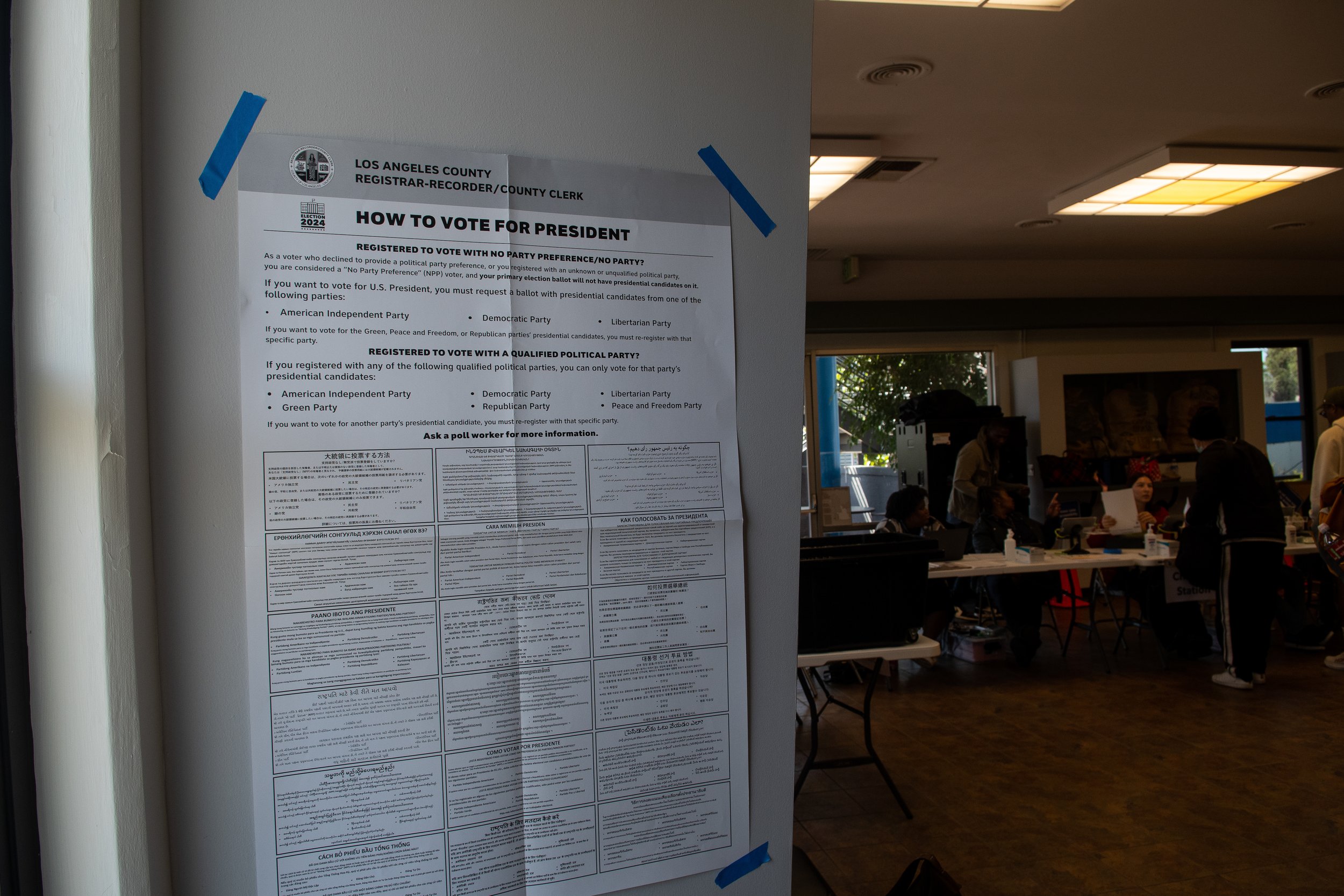  Voters join on the Santa Monica College campus to vote in Santa Monica, Calif., on March 5, 2024.  (Corsair Photo: Saiya Williams) 