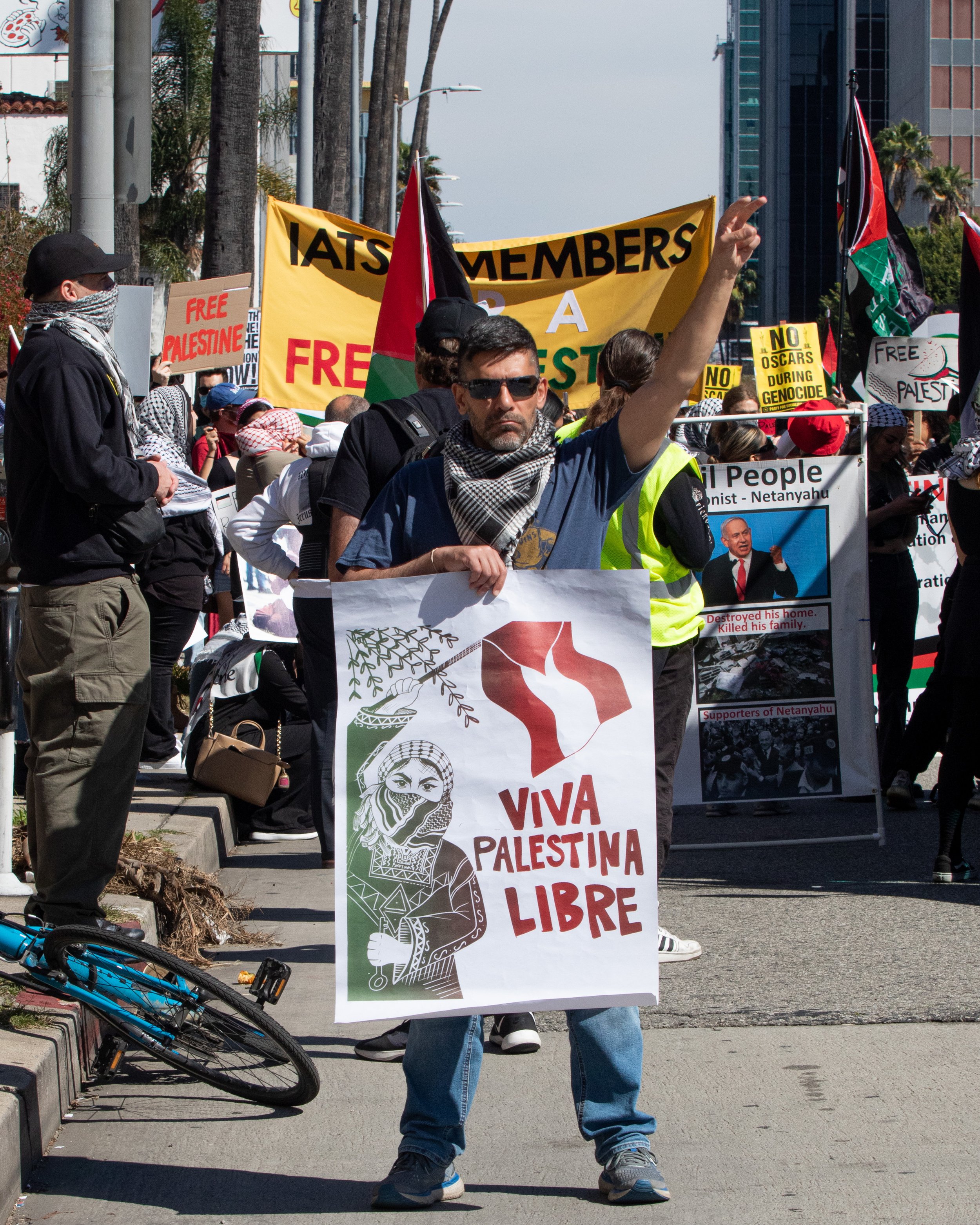  Demnstrator demanding a ceasefire in Gaza, Sunday, March 10, 2024, Hollywood, Los Angeles, Calif. (Laurel Rahn | The Corsair) 