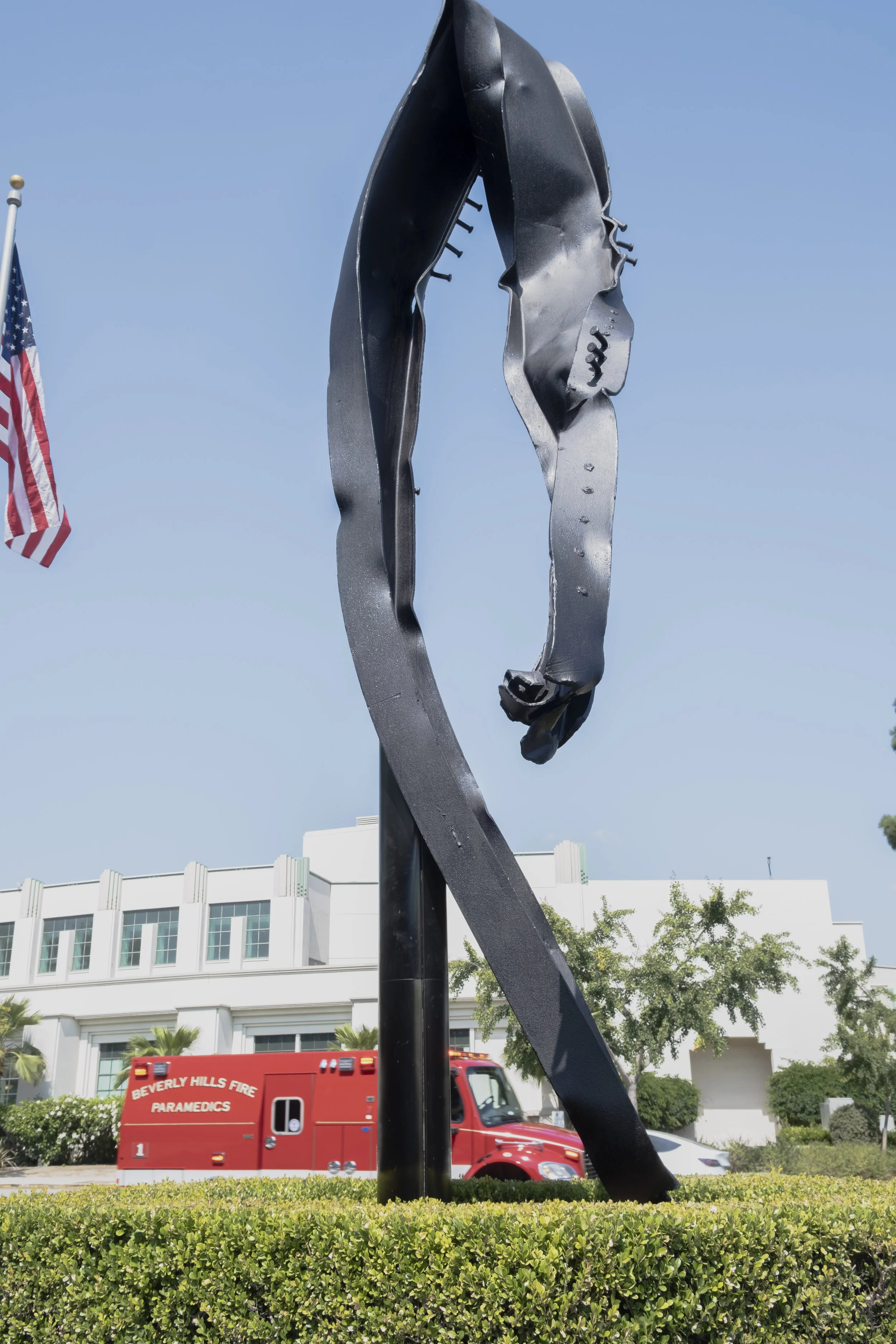 9/11 Memorial at Rexford Drive in Beverly Hills, Calif. On Wednesday, Sept 10, 2025. The twisted steel beam was salvaged from remnants of the World Trade Center. (Fai Fong | The Corsair)