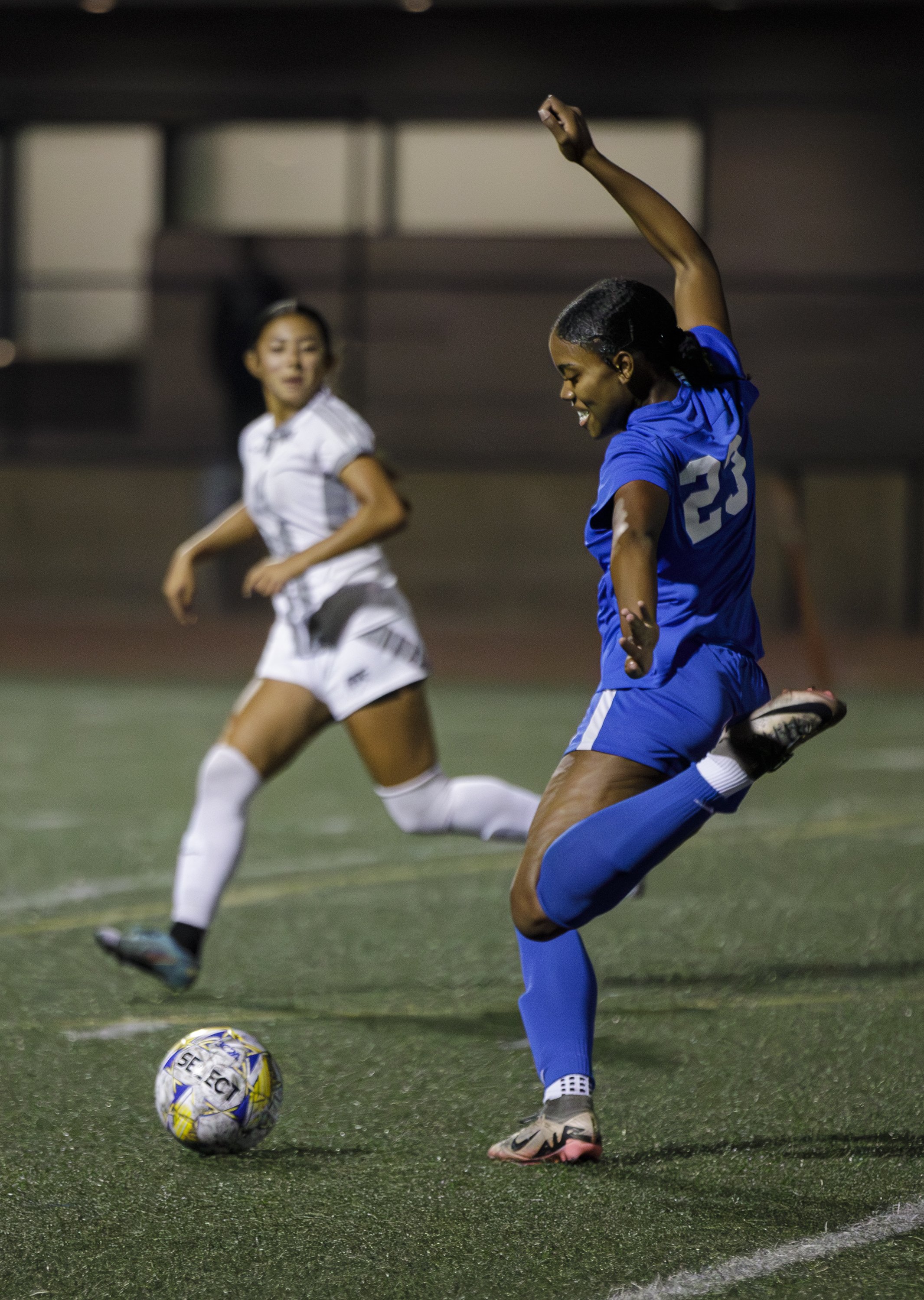  Denver Ewing-Johnson #23 of the SMC Corsairs goes for a Long-shot in final moments of the 2nd half in the final regular season game against Antelope Valley College Marauders at Santa Monica College in Santa Monica, Calif., Thursday, Nov. 13th 2025 (
