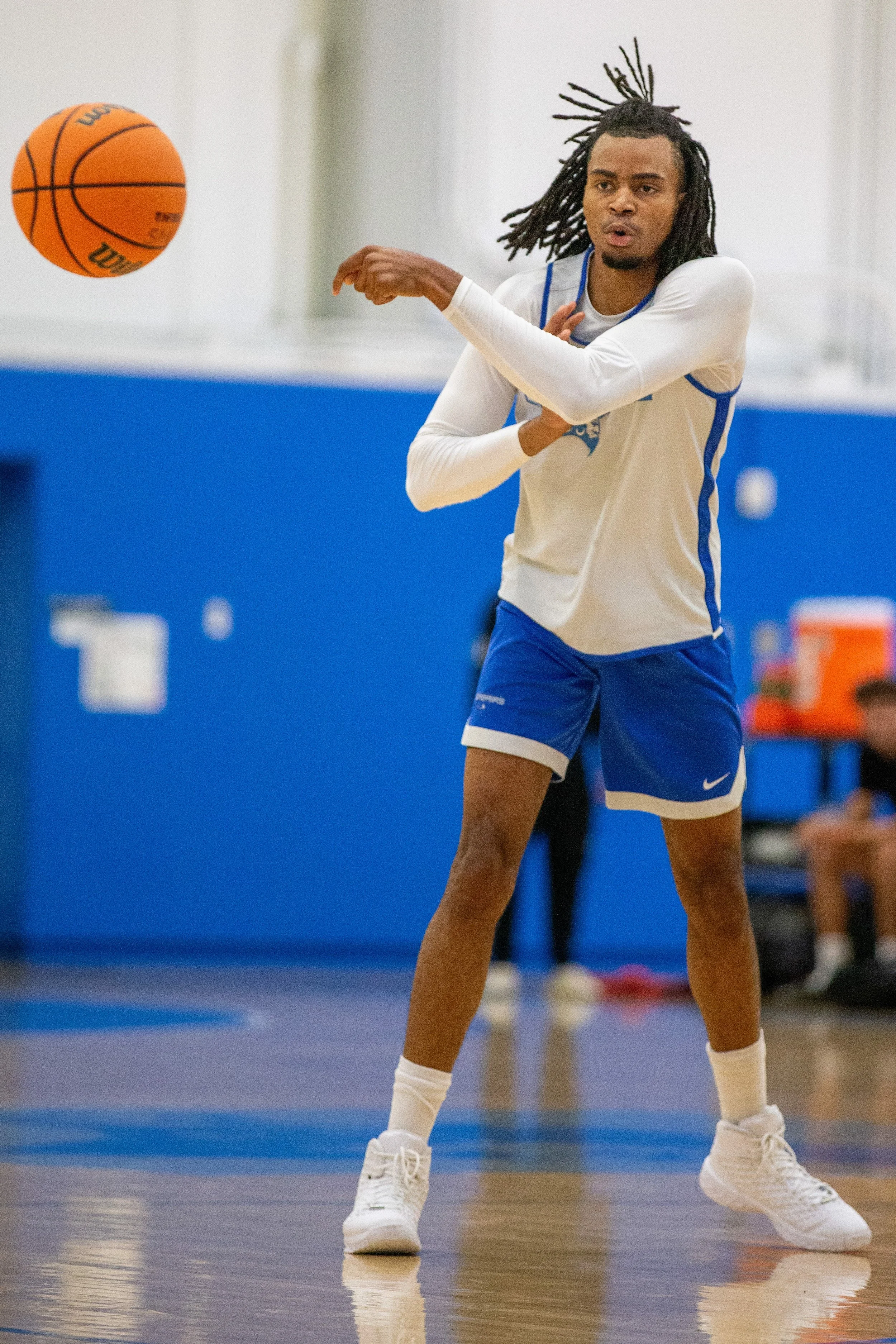 JORDI_GARCIA_SOSA_BASKETBALL_VS_LA_HARBOR-4.jpg