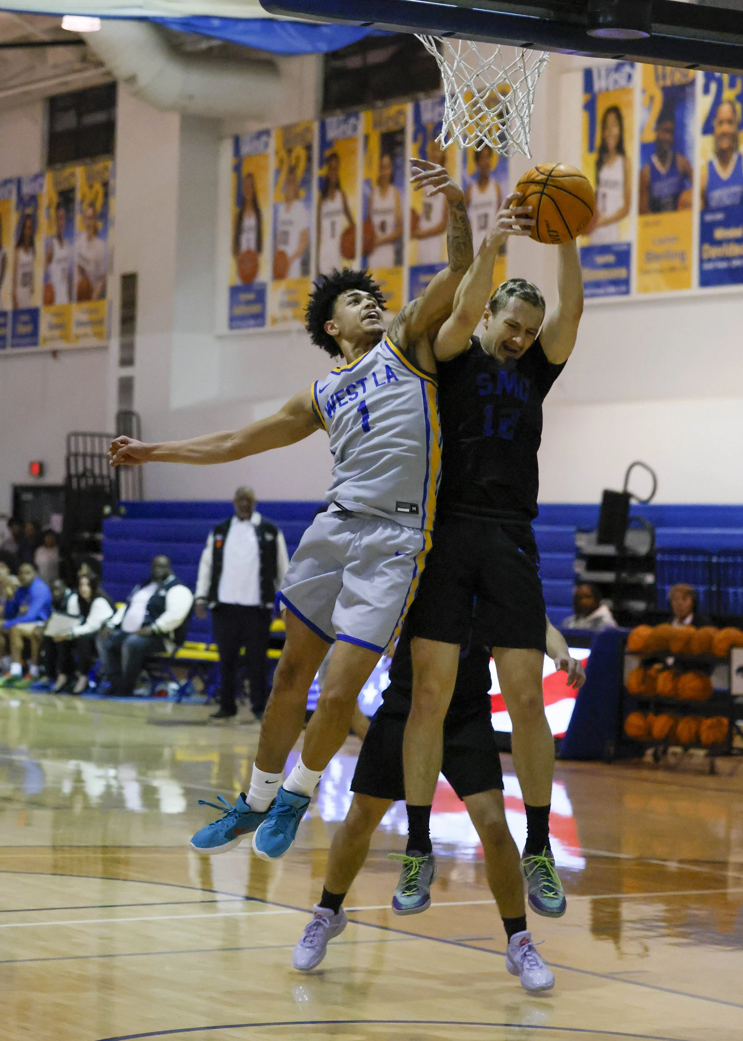 _Masie_Najafi_SPO_Men basketball v West LA-2.jpg