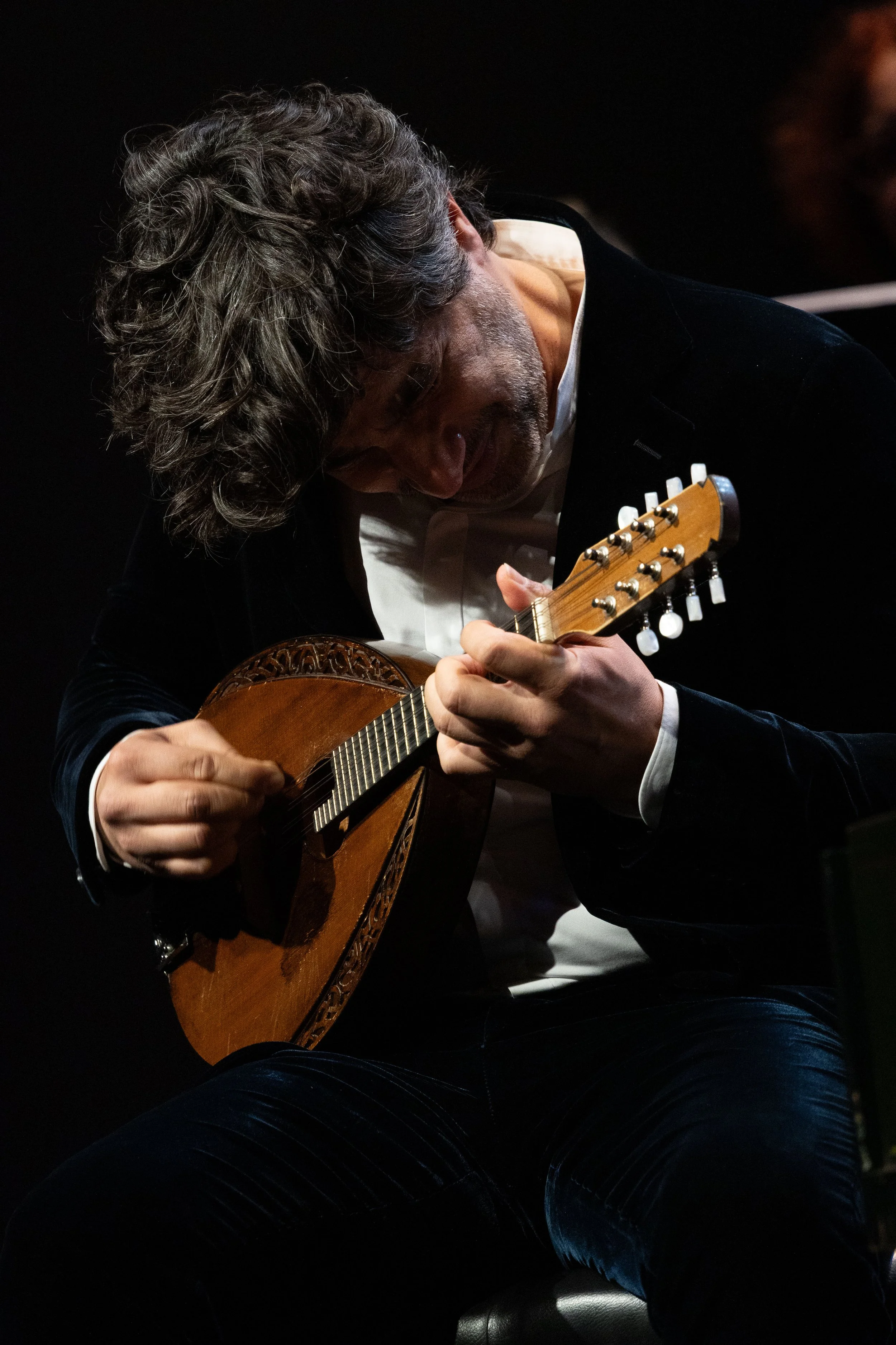  Grammy nominated mandolinist Avi Avital performs "Bučimiš" as his second encore after performing a concert with the Philharmonia Baroque Orchestra on Sunday, Feb. 22, 2026, at BroadStage in Santa Monica, Calif. "Bučimiš" is a traditional Bulgarian p