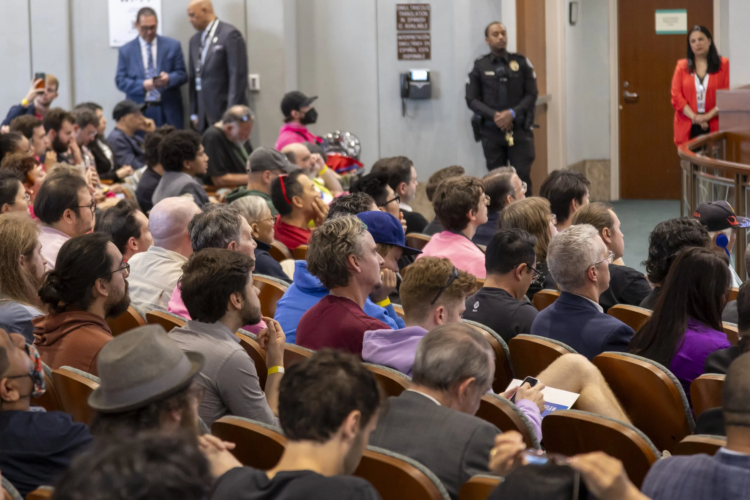  People gather inside One Gateway Plaza, the headquarters of the Los Angeles County Metropolitan Transit Authority (Metro), outside Union Station, Thursday, March 26, 2026 in Los Angeles. The Metro Board of Directors met Thursday, bringing a controve