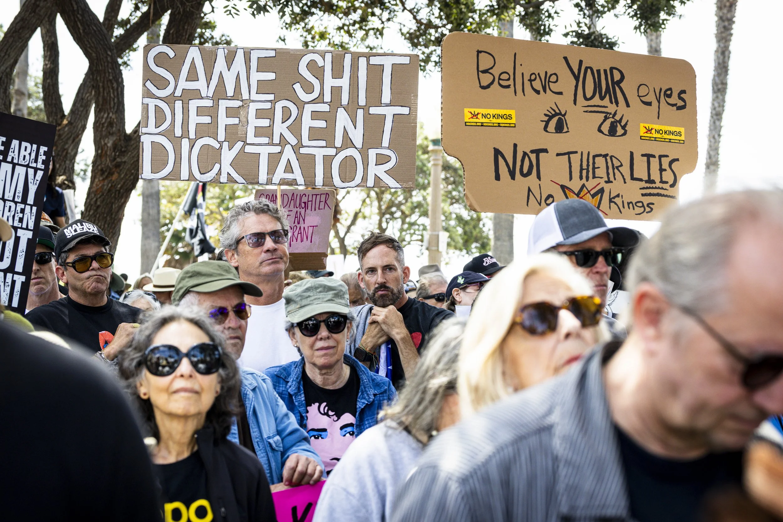  Protesters listen to political strategist Steve Schmidt’s speech during the “No Kings 3” rally on Palisades Park at Ocean Ave. and Montana Ave. on Saturday, March 28th, 2026, in Santa Monica, Calif. The protest, part of a nationwide movement opposin