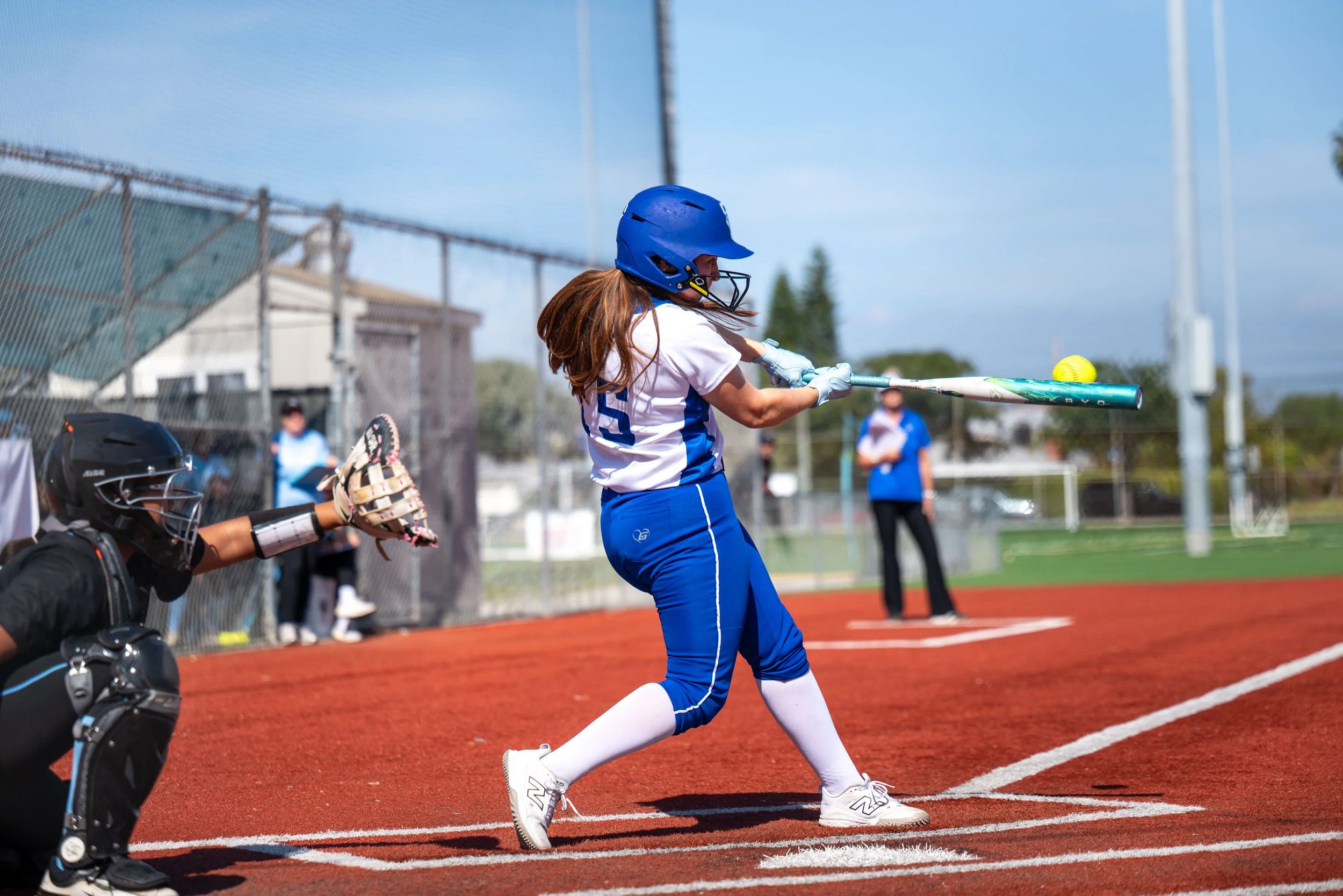  Santa Monica College Corsair Meridian Cordova (15) hits a line drive single during the game against Moorpark College Raiders in Santa Monica, Calif., on Friday, Feb. 27, 2026. The Corsairs were defeated by the Raiders, 16-0. (Tom Rosholt | The Corsa