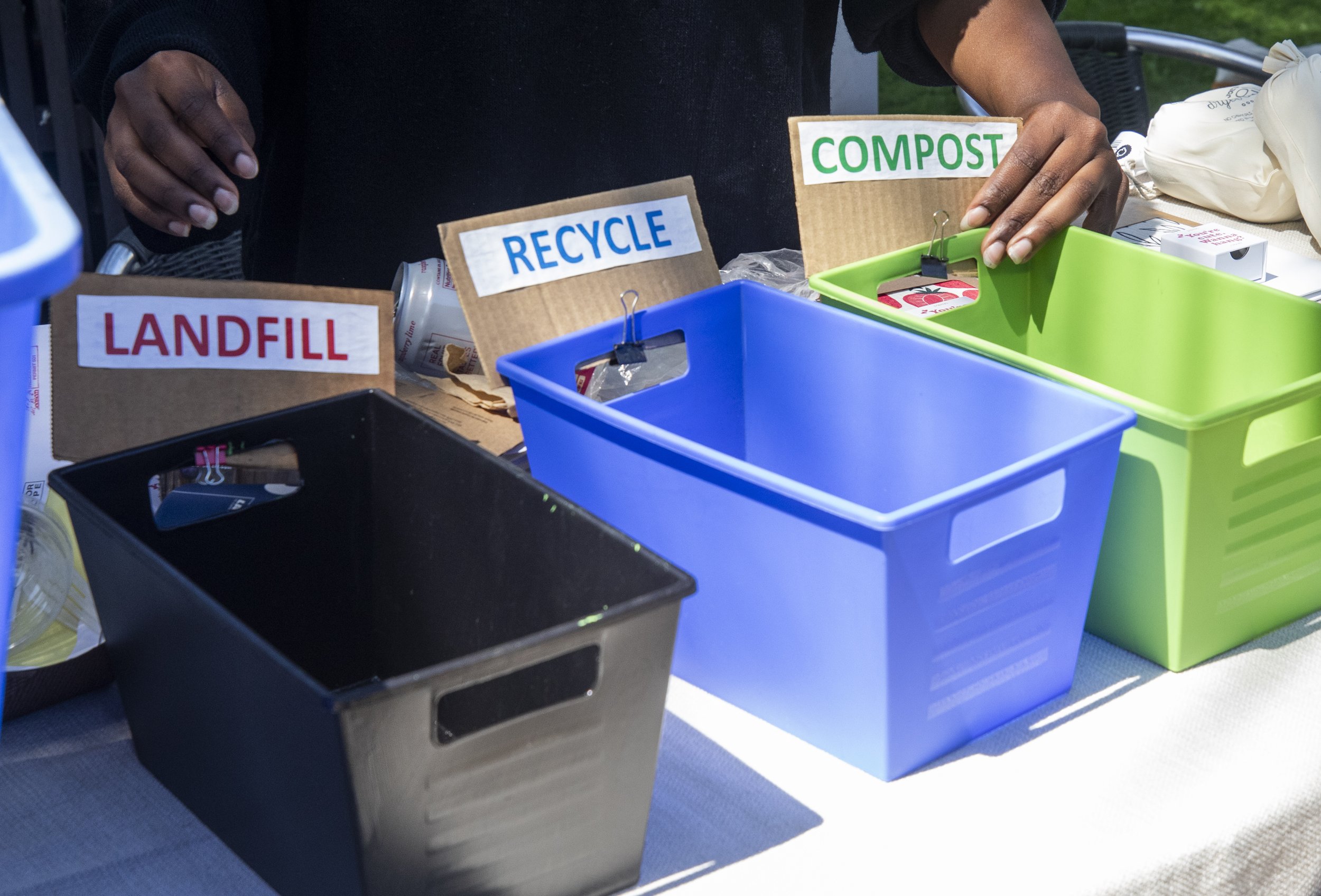  Santa Monica College (SMC) held their Sustainability Fest on the SMC main campus quad on Thursday, April 23rd, 2026. Eco-friendly clubs from SMC as well as sustainable organizations around Los Angeles attended to teach SMC students how to live a mor