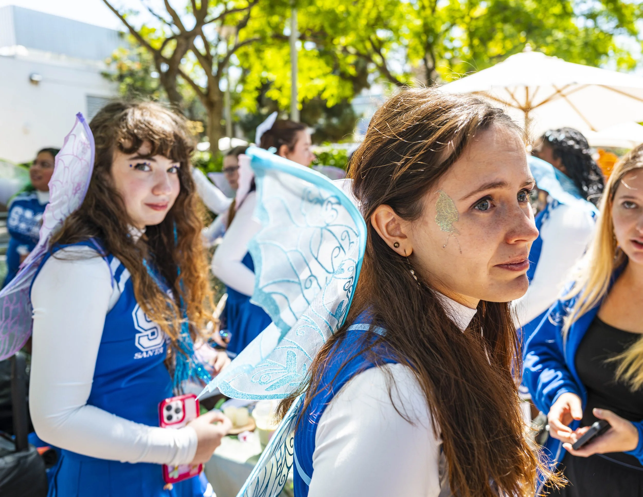  Santa Monica College (SMC) students Vileriia Berenshtein (L) (cq) and Kristina Nazarenko (R) (cq) from the Cheer Club during Club Row on Thursday, May 7, 2026, at the SMC Main Campus Quad in Santa Monica, Calif. Berenshtein is from Ukraine and is ma